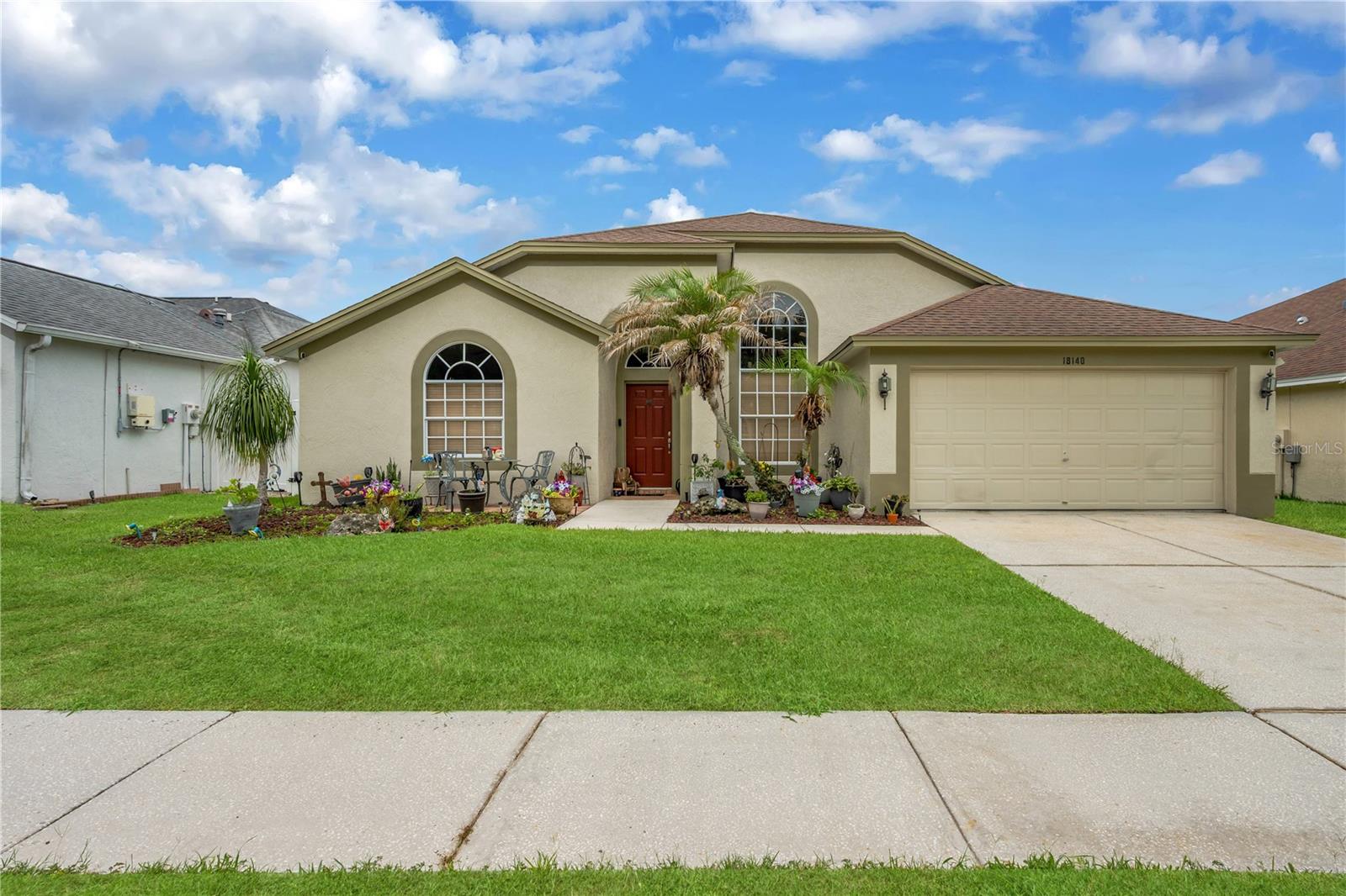 Single Family Residence in TAMPA, FL - Daniel Dourado