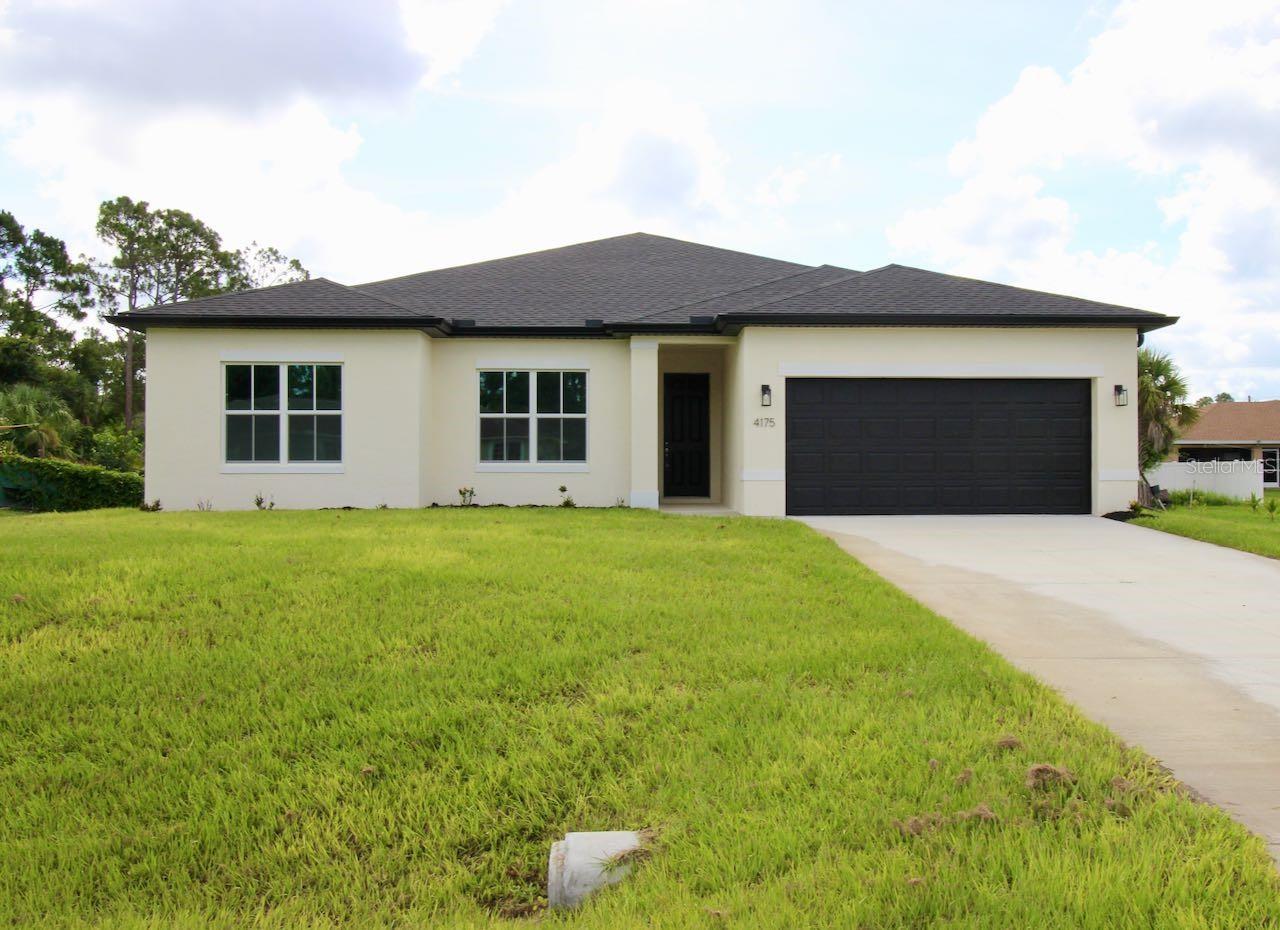 Single Family Residence in NORTH PORT, FL - Daniel Dourado
