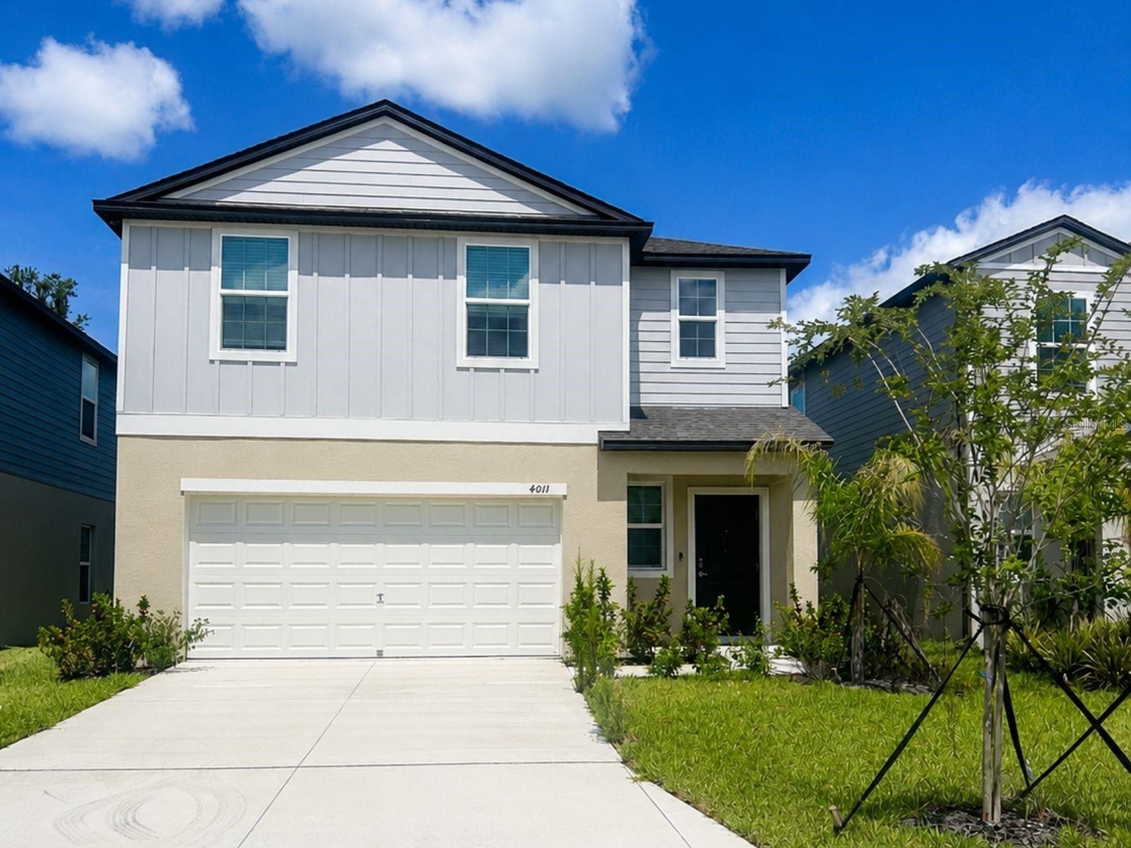 Single Family Residence in PLANT CITY, FL - Daniel Dourado
