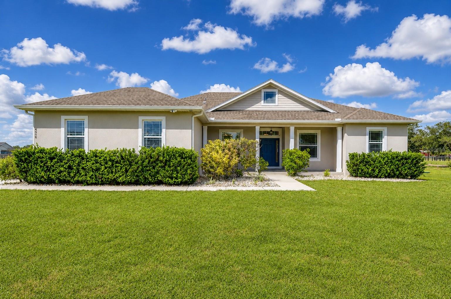 Single Family Residence in PLANT CITY, FL - Daniel Dourado