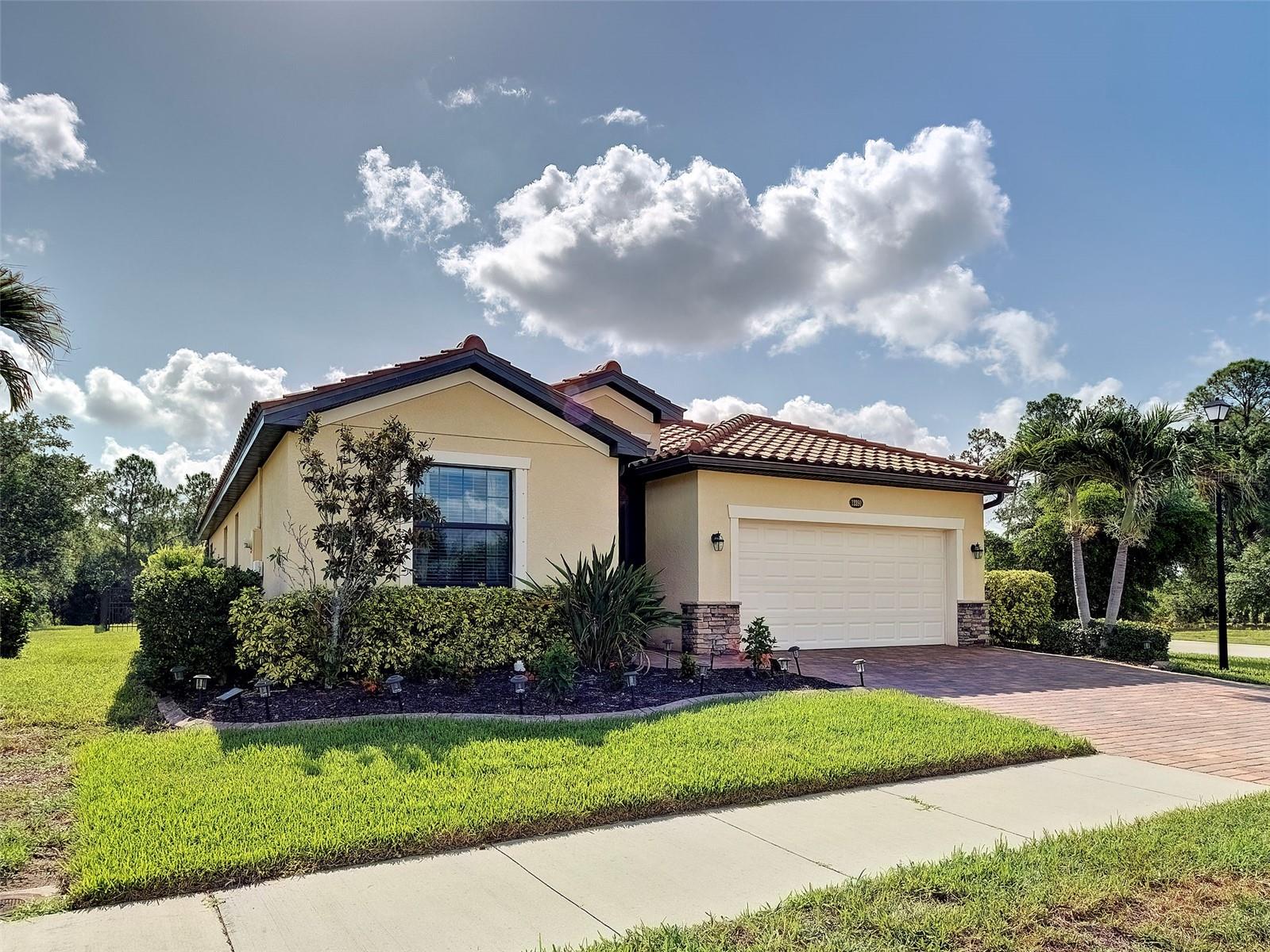 Single Family Residence em VENICE, FL - Daniel Dourado