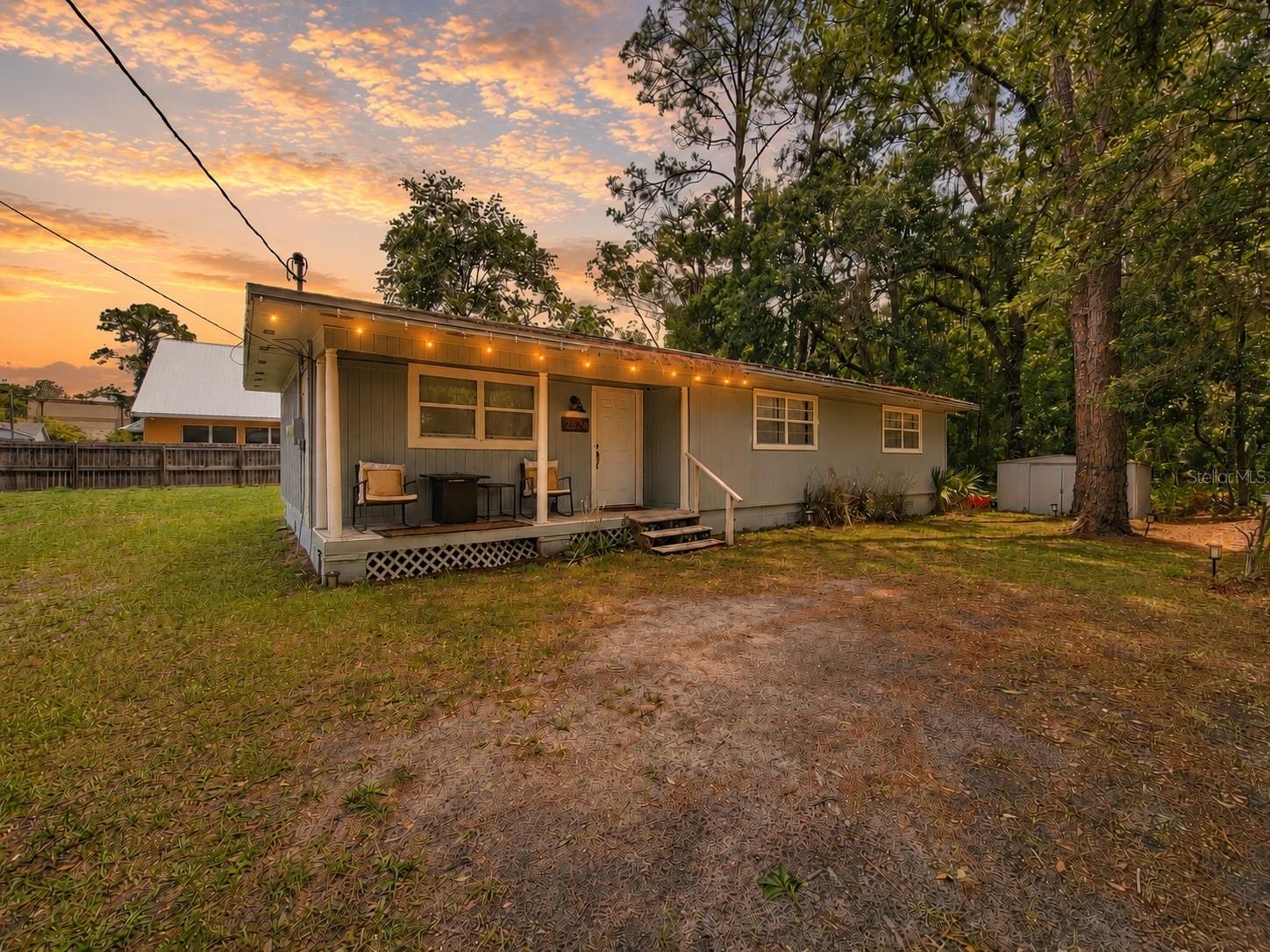 Single Family Residence in GAINESVILLE, FL - Daniel Dourado