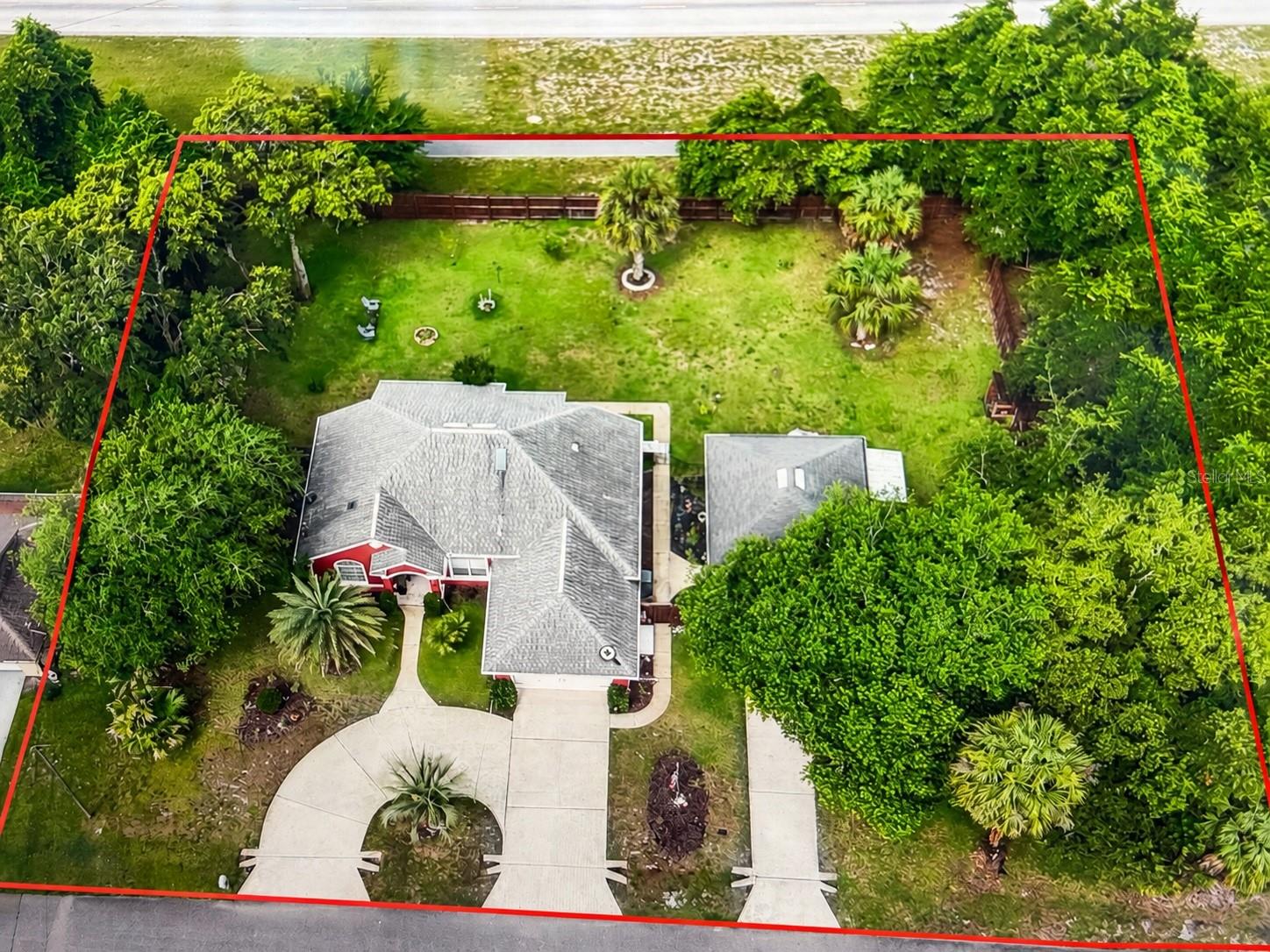 Single Family Residence in PALM COAST, FL - Daniel Dourado
