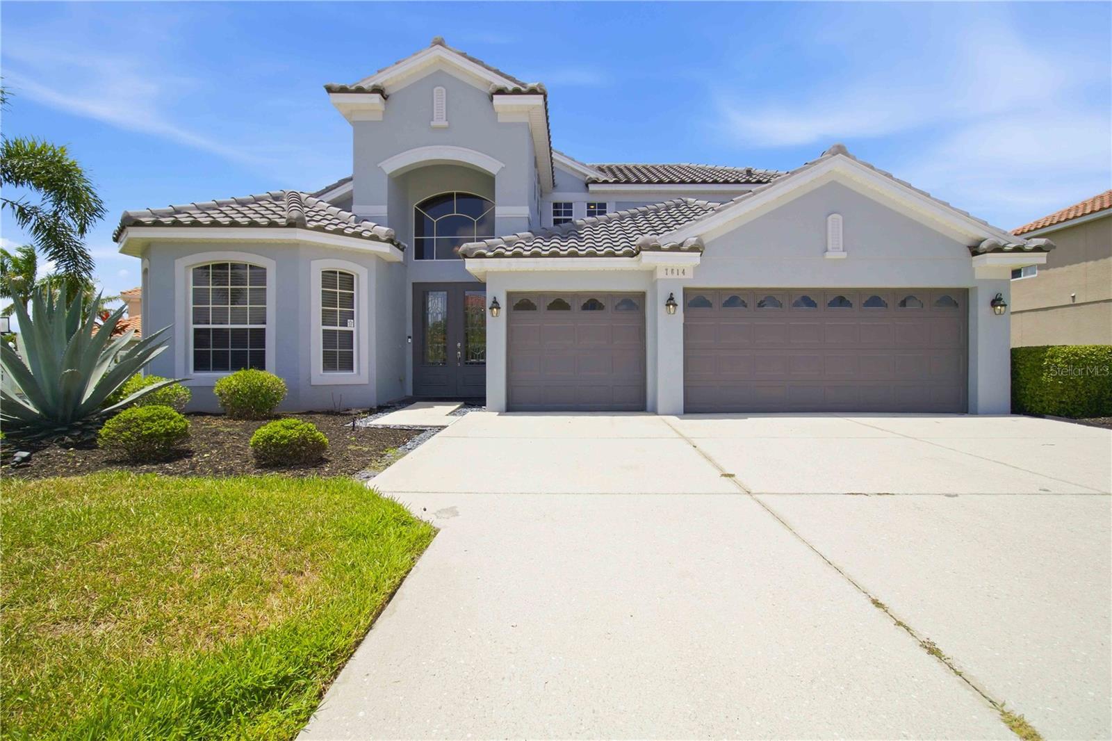 Single Family Residence em SARASOTA, FL - Daniel Dourado