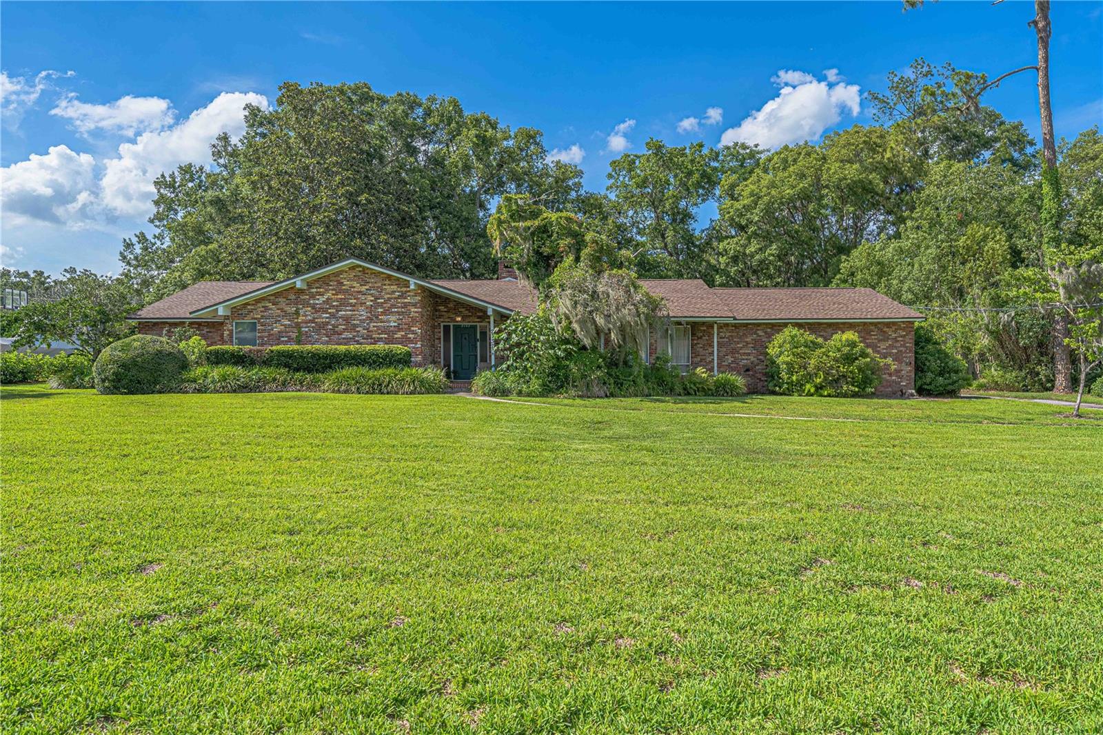Single Family Residence in OCALA, FL - Daniel Dourado