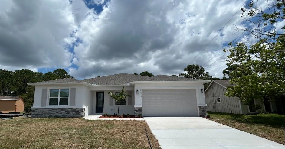 Single Family Residence em PALM BAY, FL - Daniel Dourado