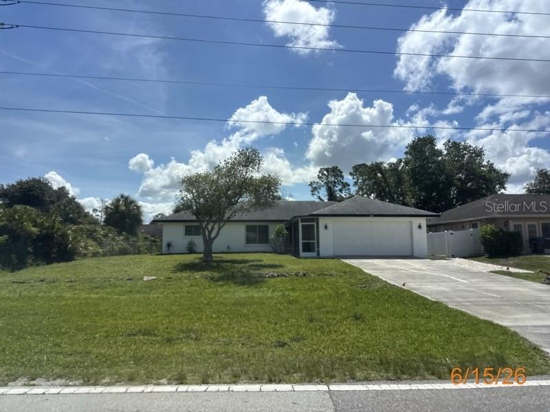Single Family Residence in NORTH PORT, FL - Daniel Dourado