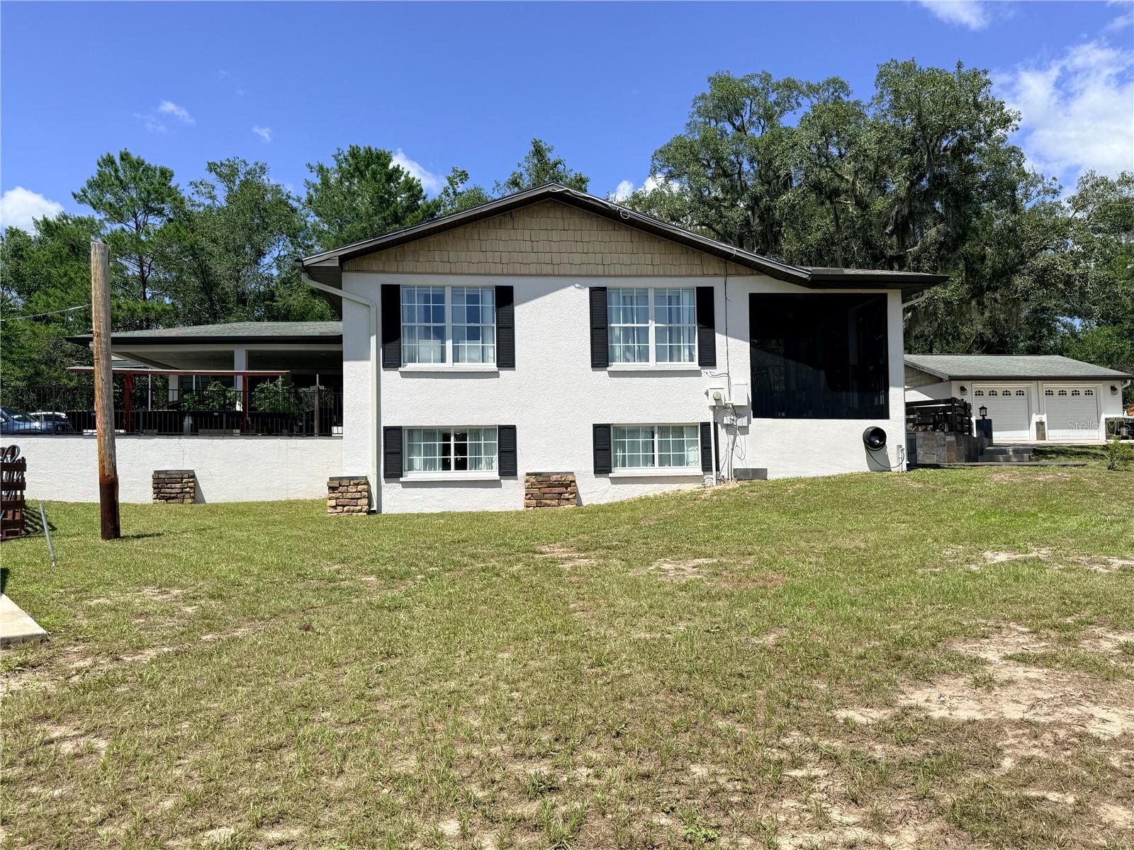Single Family Residence in BROOKSVILLE, FL - Daniel Dourado