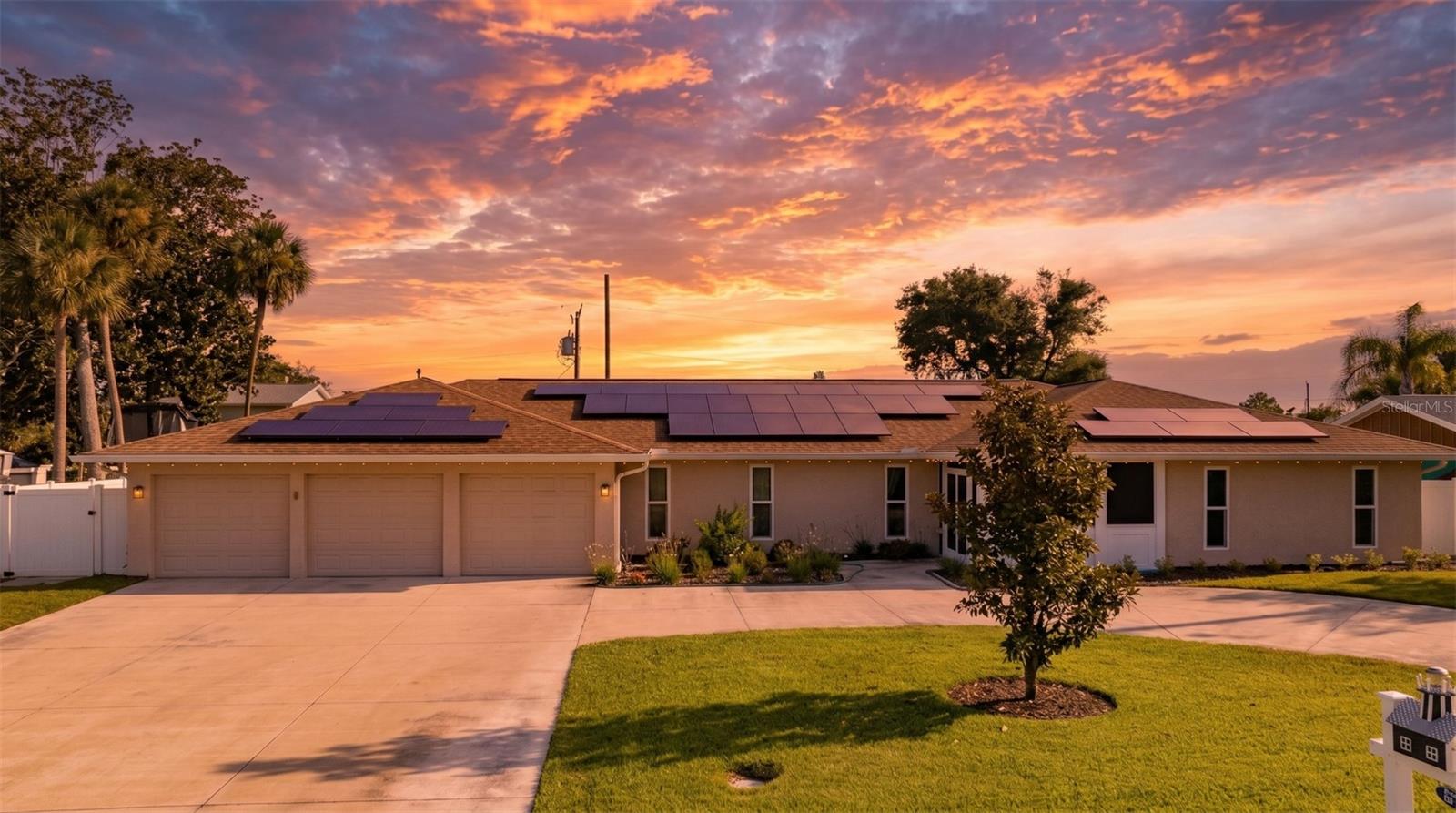 Single Family Residence in ORMOND BEACH, FL - Daniel Dourado