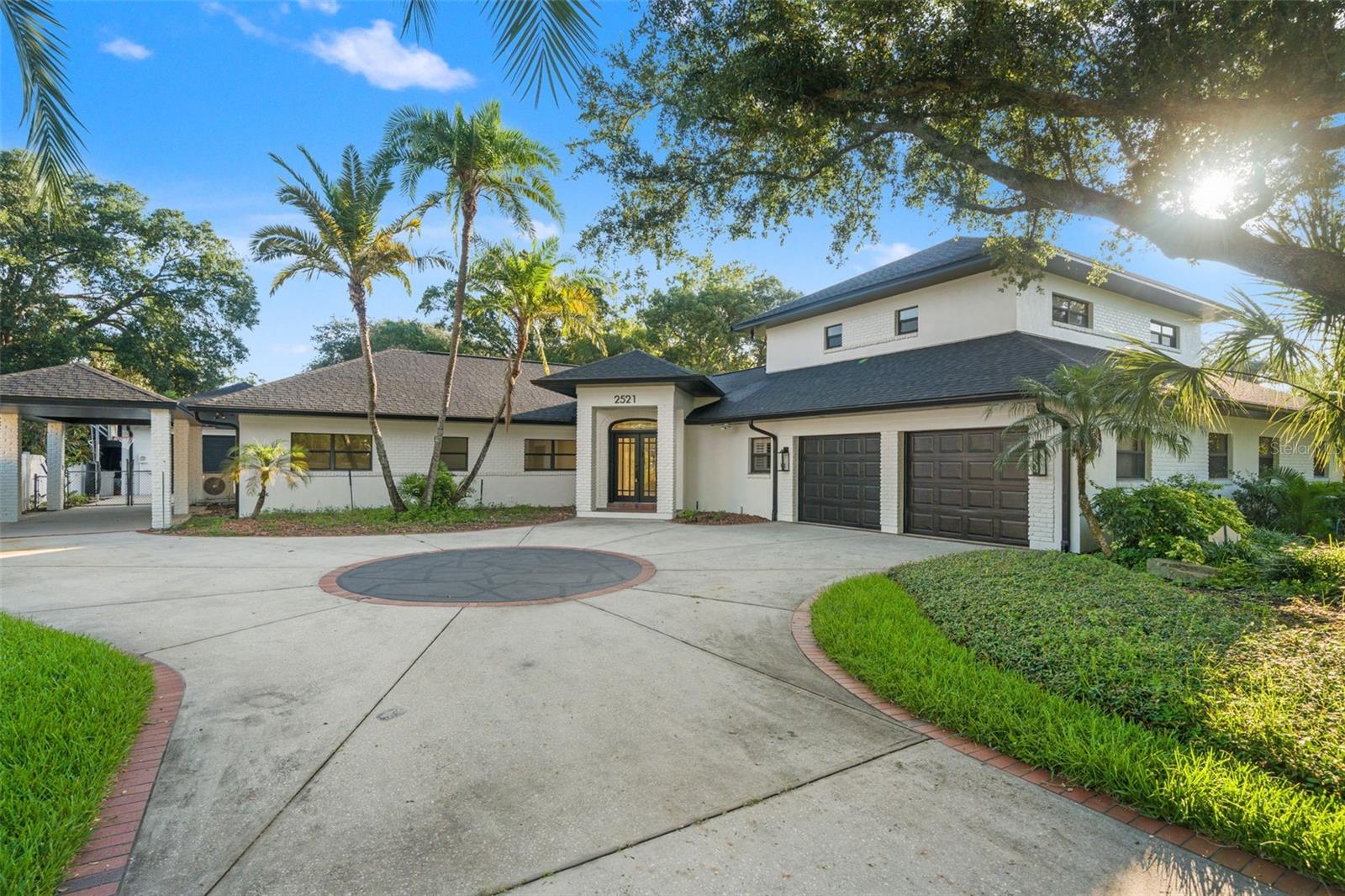 Single Family Residence in TAMPA, FL - Daniel Dourado