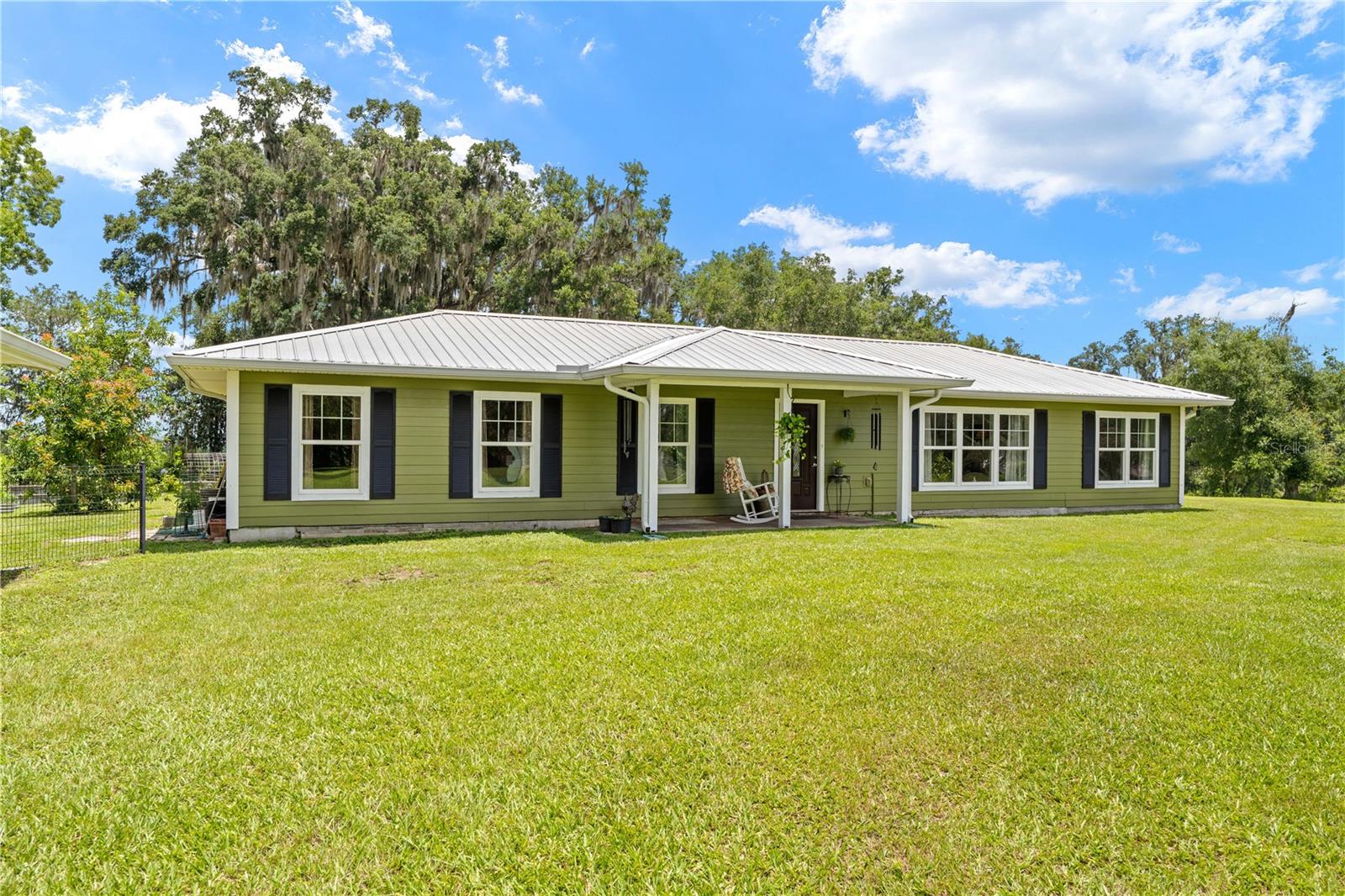 Single Family Residence in BROOKSVILLE, FL - Daniel Dourado
