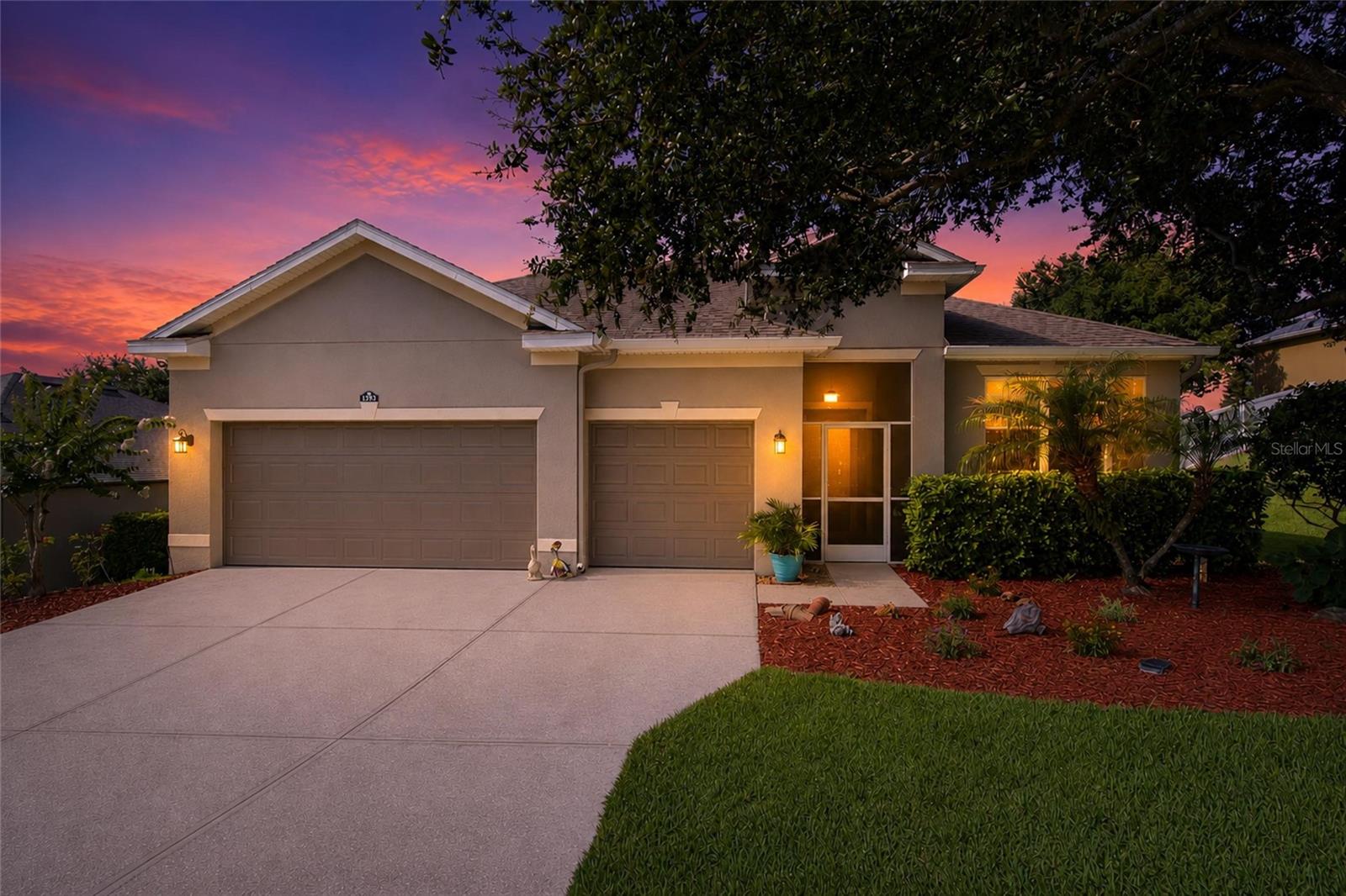 Single Family Residence in CLERMONT, FL - Daniel Dourado