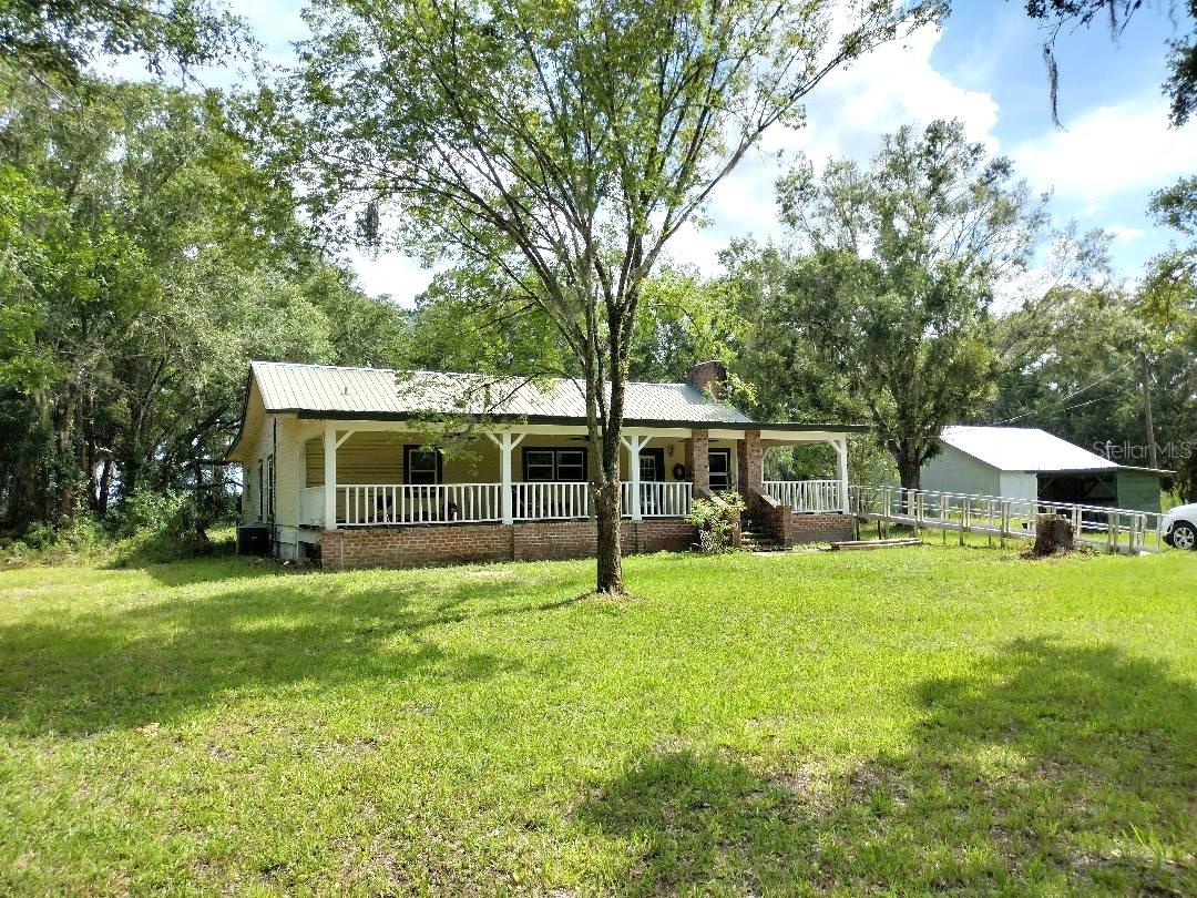 Single Family Residence in BUNNELL, FL - Daniel Dourado