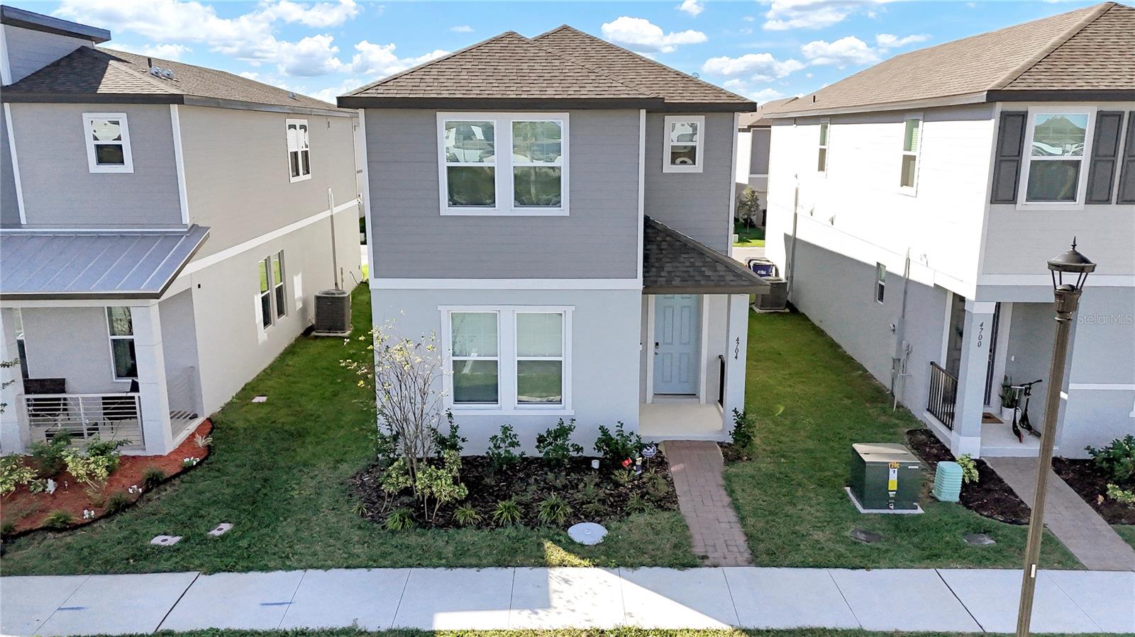 Single Family Residence in ST CLOUD, FL - Daniel Dourado