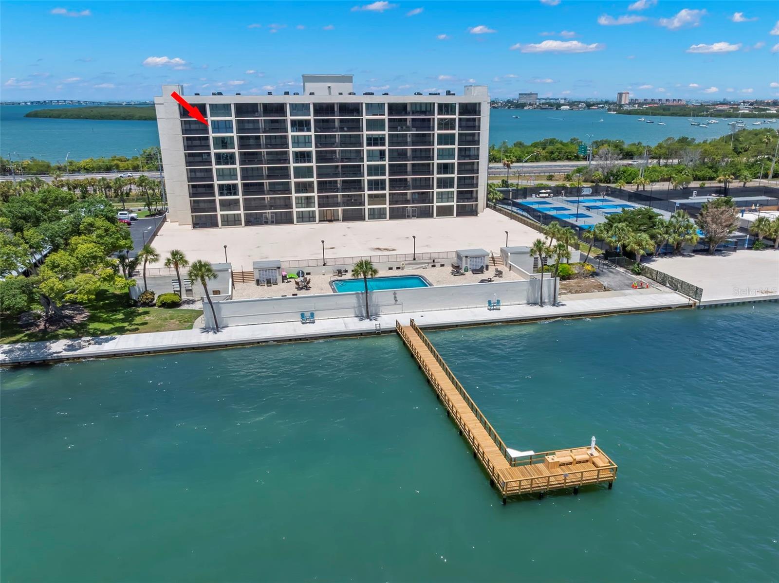 Condominium in ST PETERSBURG, FL - Daniel Dourado