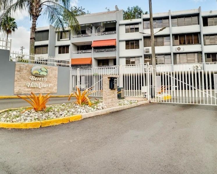 Condominium in GUAYNABO, PR - Daniel Dourado