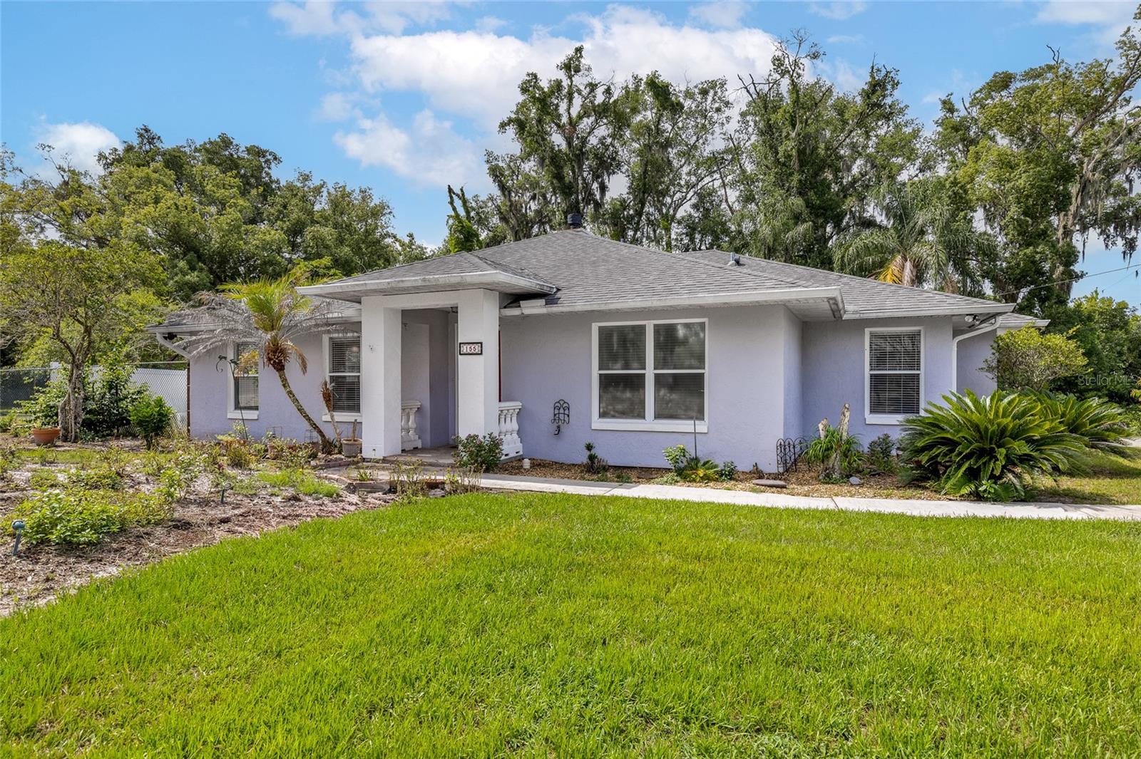 Single Family Residence in LAKE MARY, FL - Daniel Dourado