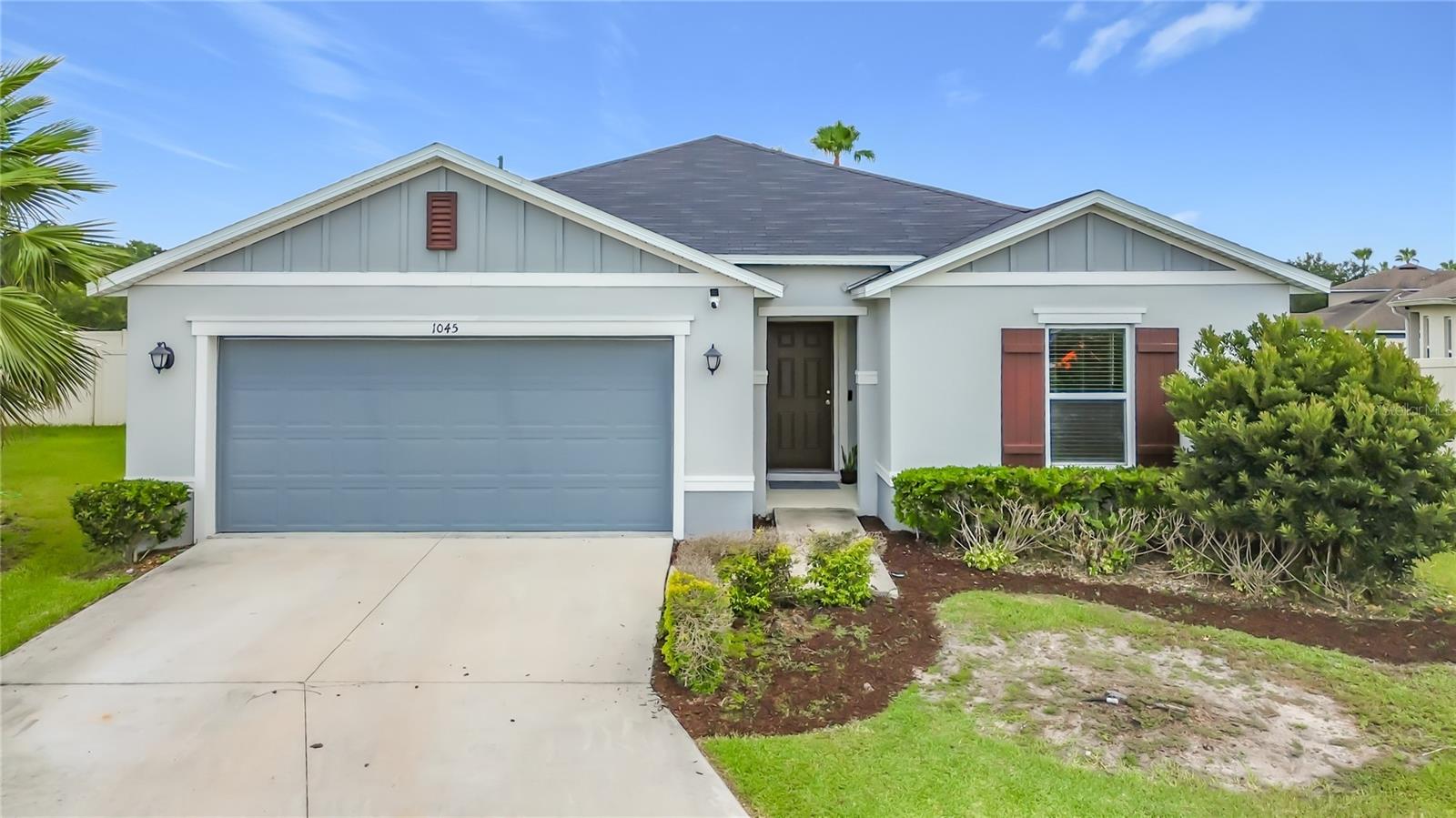 Single Family Residence in DAVENPORT, FL - Daniel Dourado