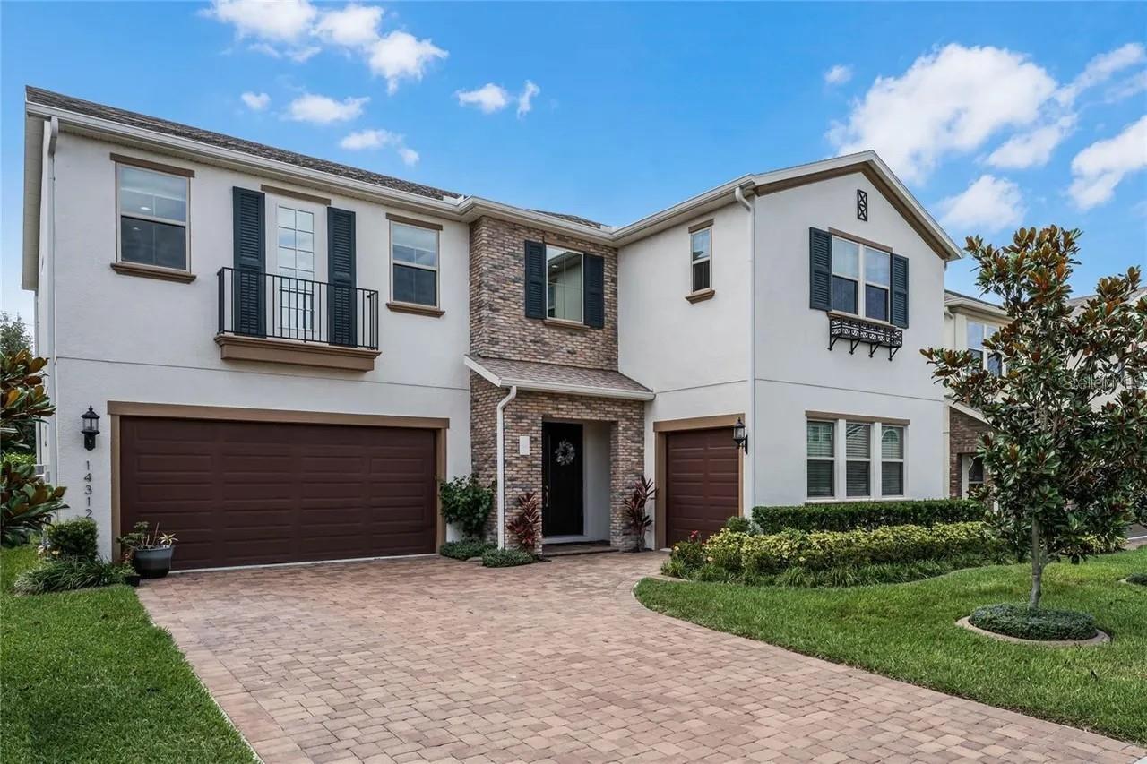 Single Family Residence em WINTER GARDEN, FL - Daniel Dourado