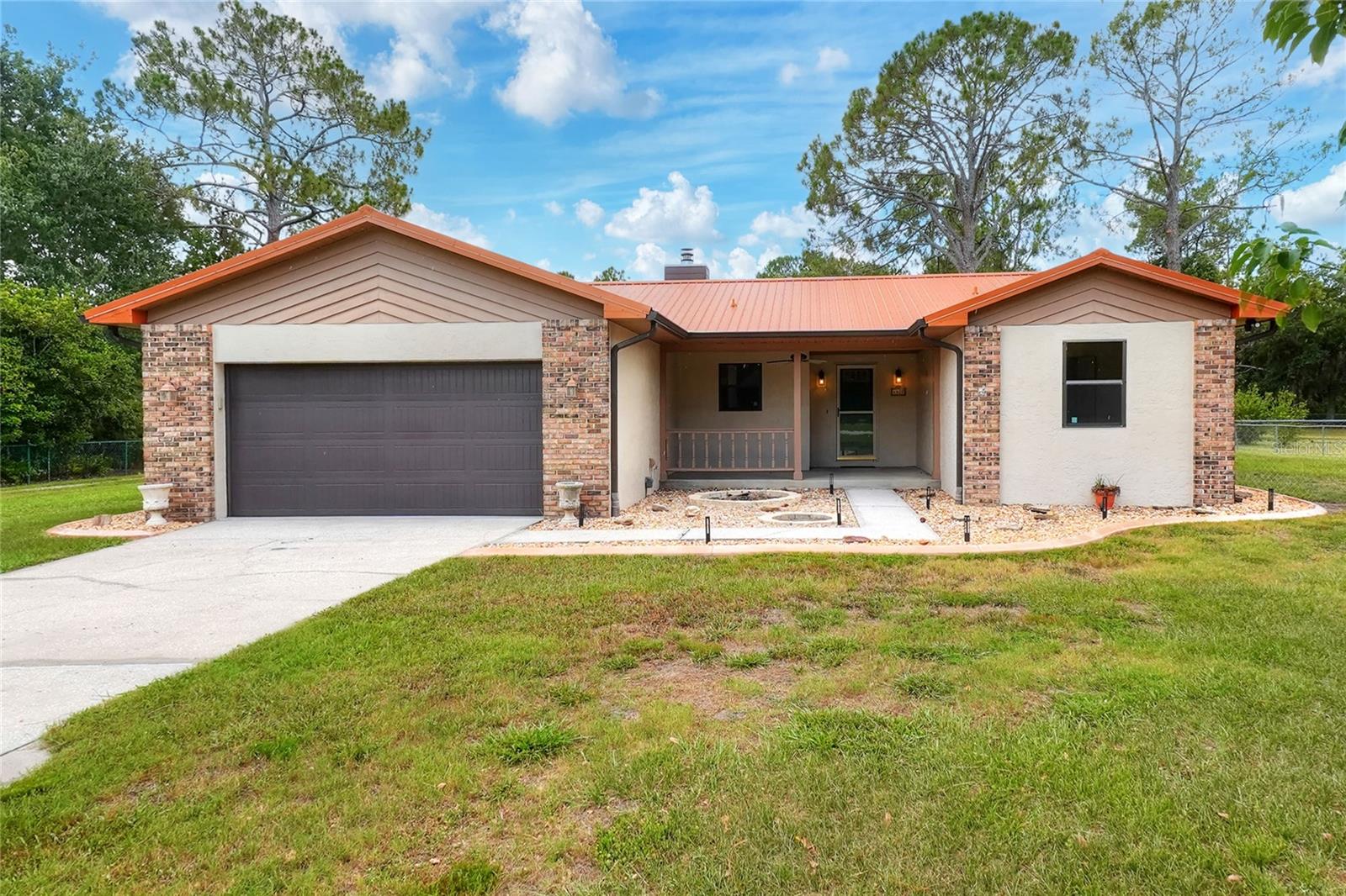 Single Family Residence em LAKELAND, FL - Daniel Dourado
