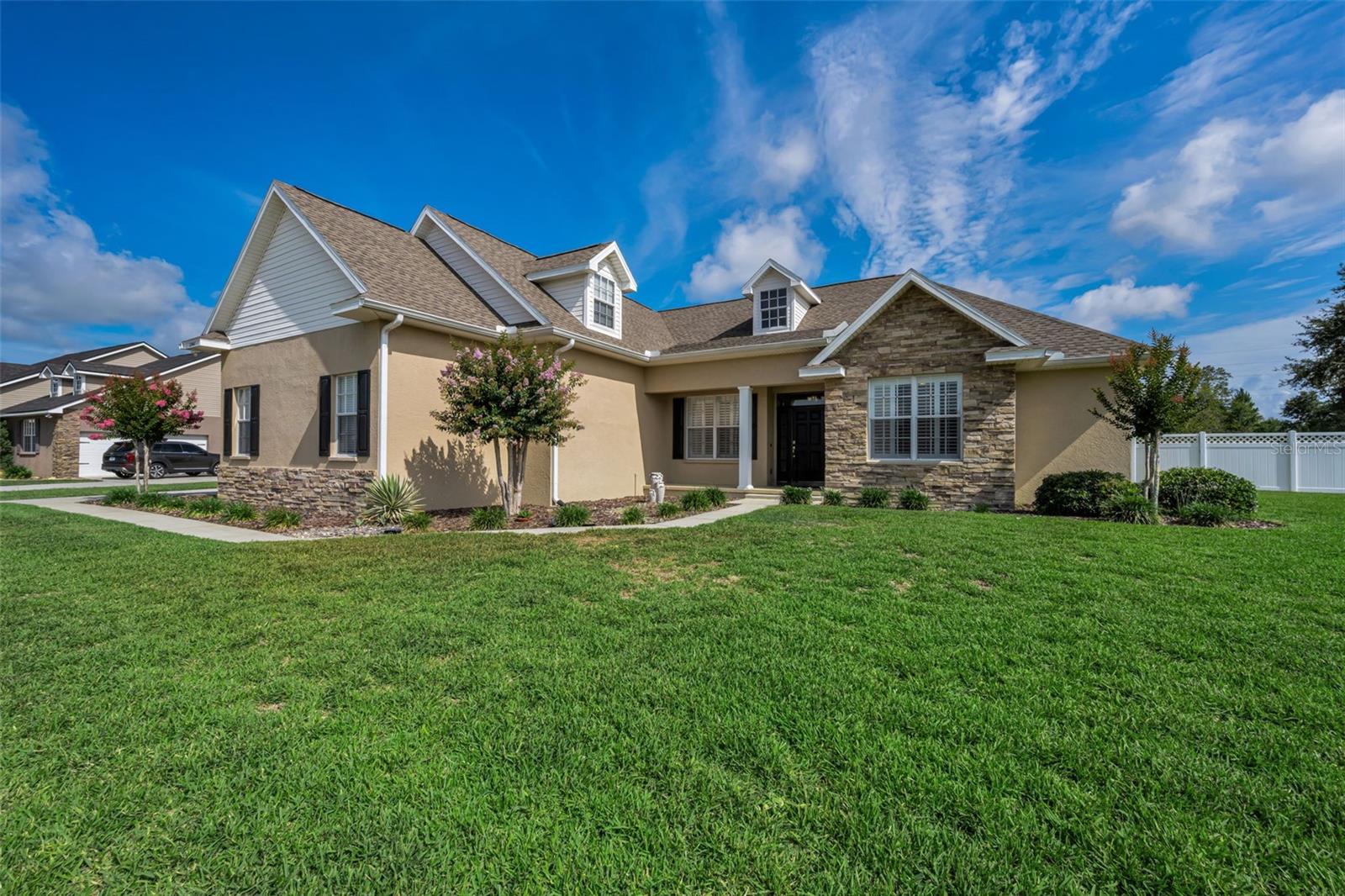Single Family Residence em LAND O LAKES, FL - Daniel Dourado
