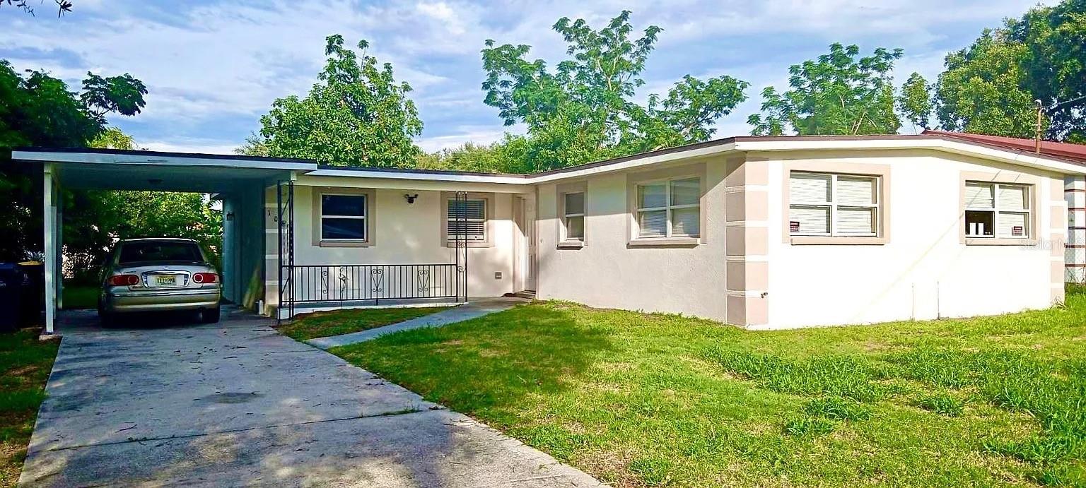 Single Family Residence em WINTER HAVEN, FL - Daniel Dourado