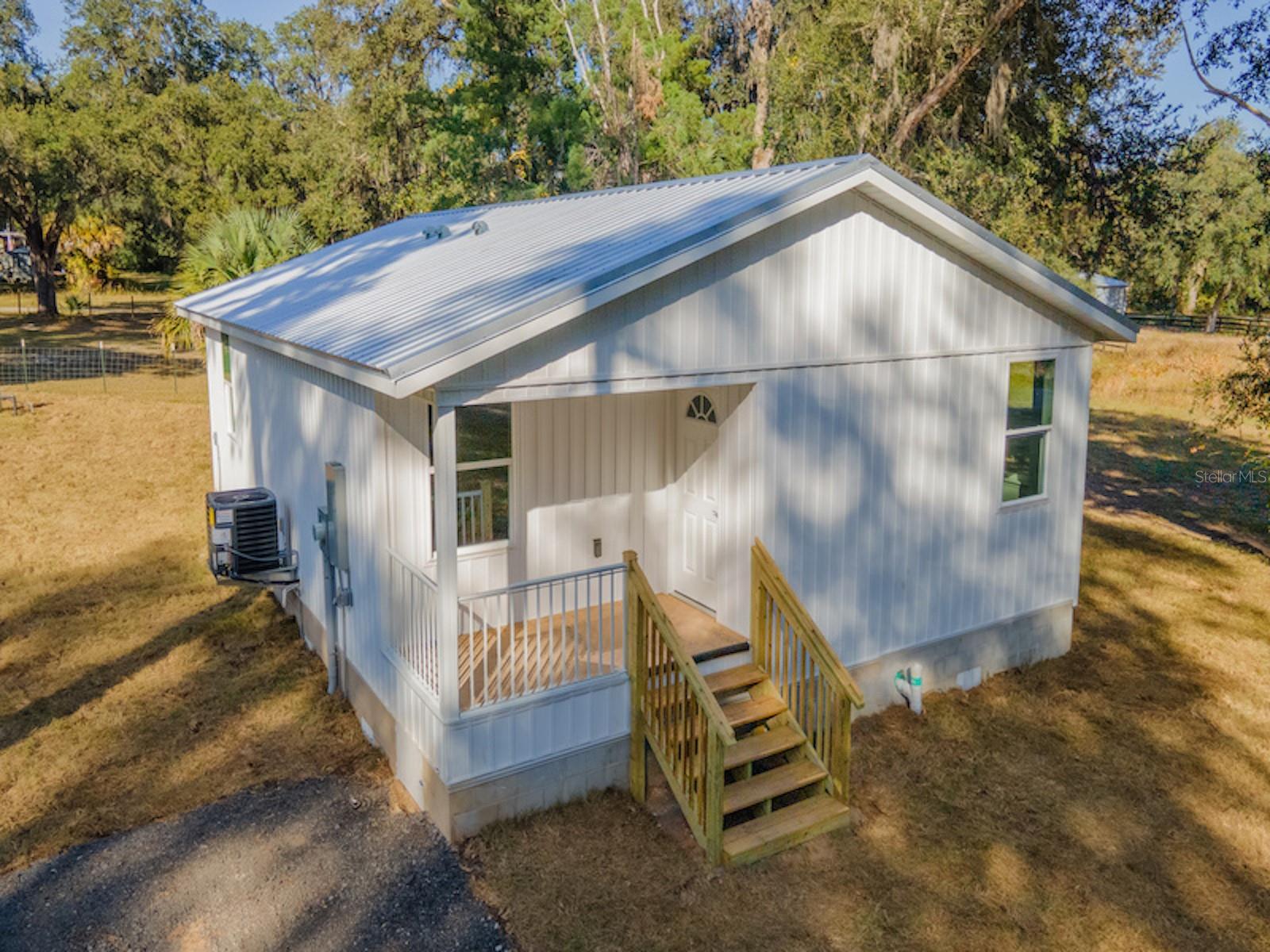 Single Family Residence in FORT MC COY, FL - Daniel Dourado