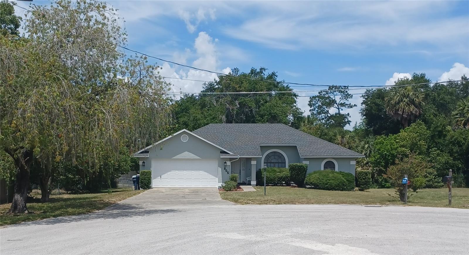 Single Family Residence em TAVARES, FL - Daniel Dourado