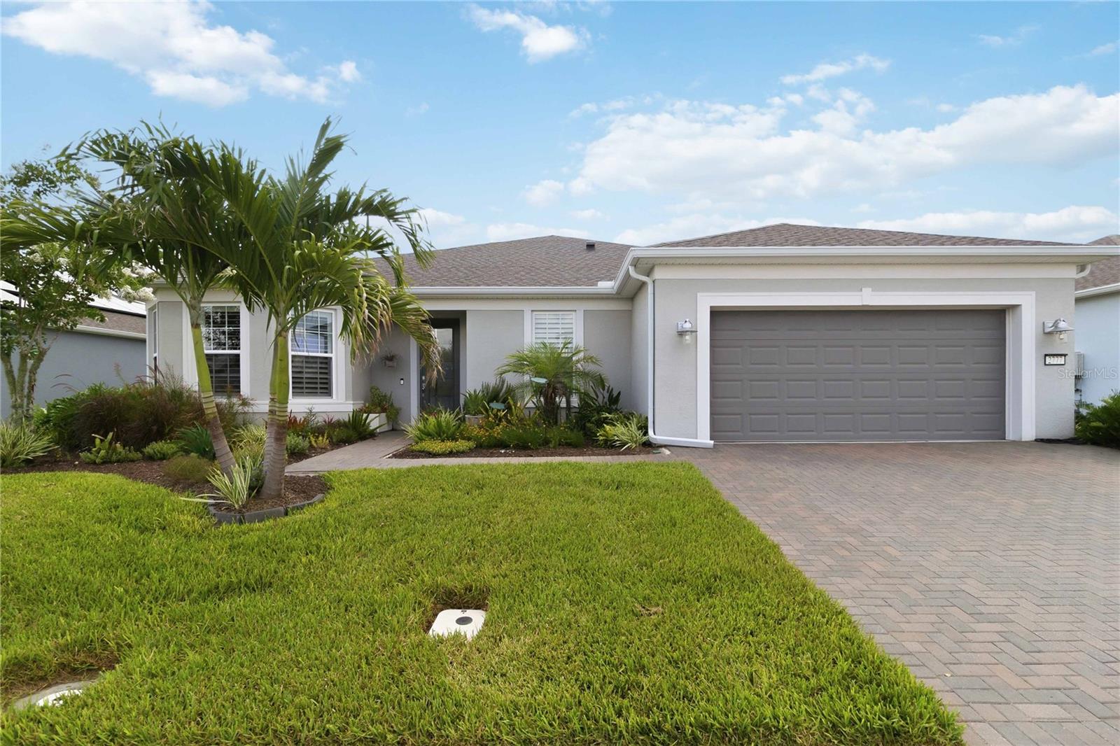Single Family Residence in ST CLOUD, FL - Daniel Dourado