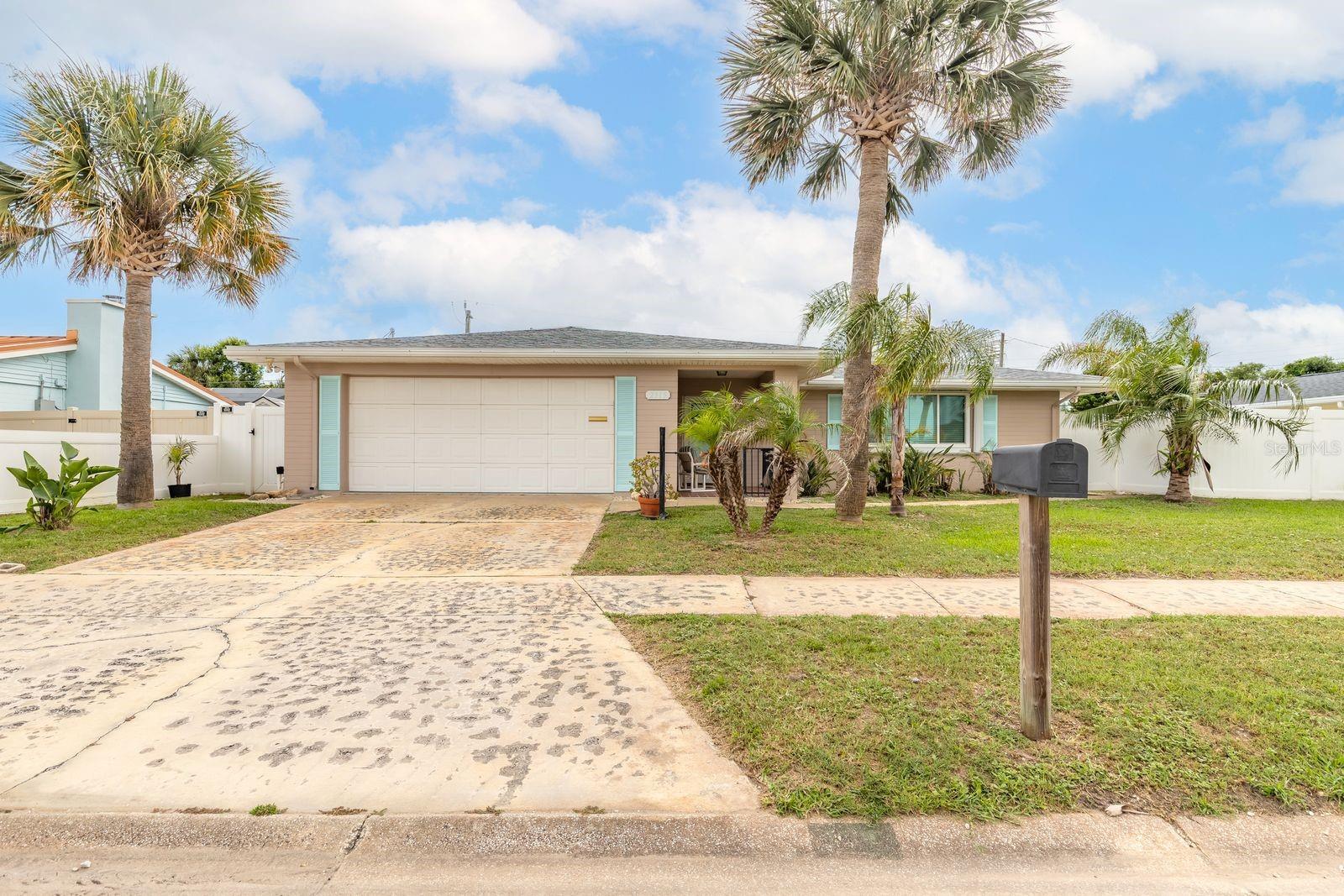 Single Family Residence in ORMOND BEACH, FL - Daniel Dourado