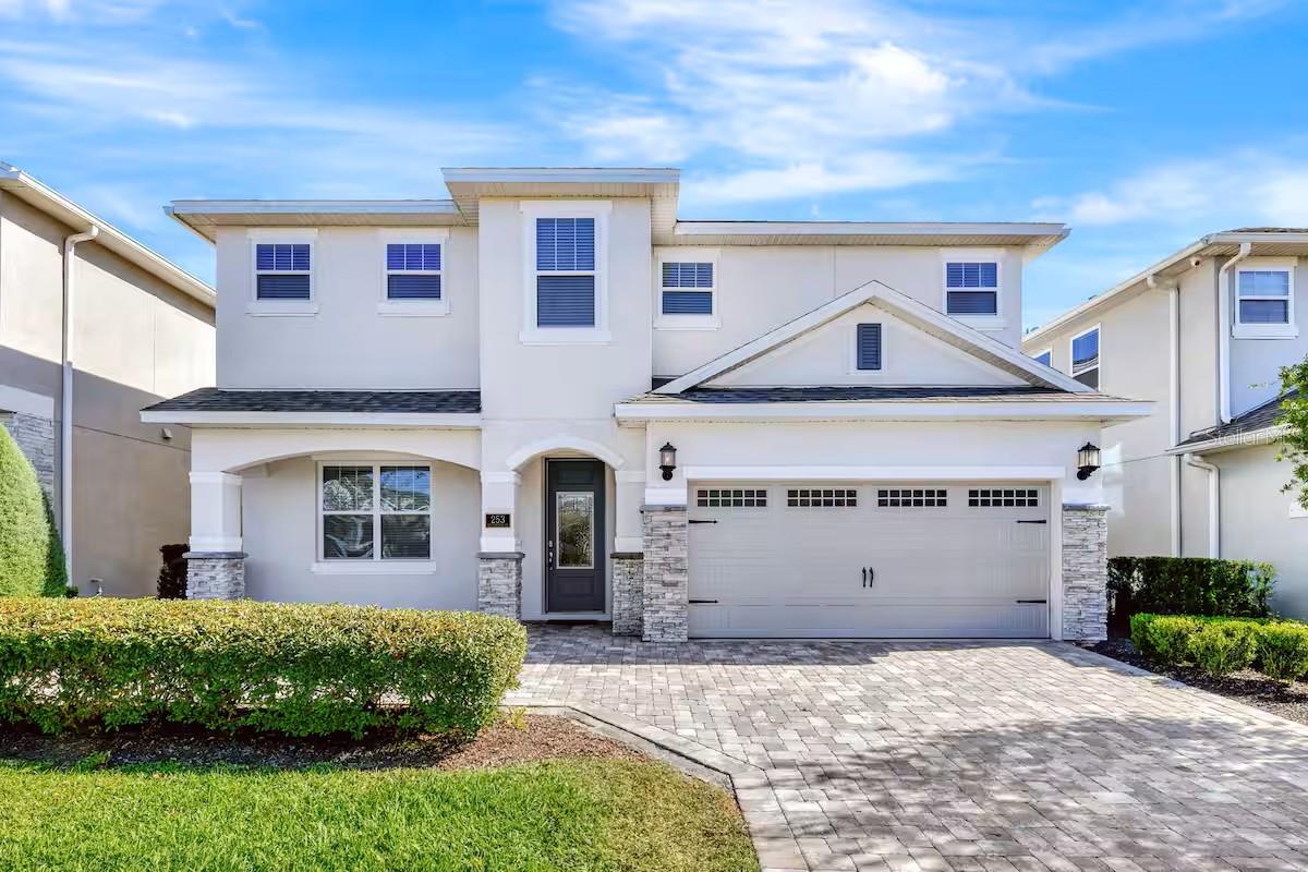 Single Family Residence in KISSIMMEE, FL - Daniel Dourado