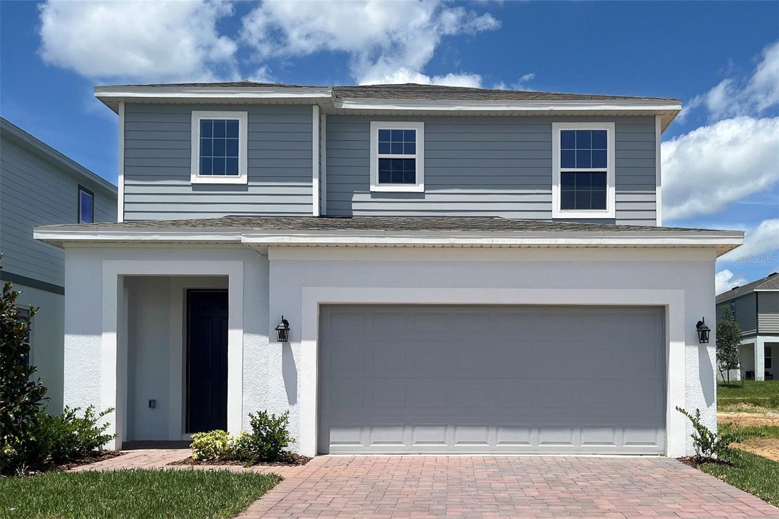 Single Family Residence in GROVELAND, FL - Daniel Dourado