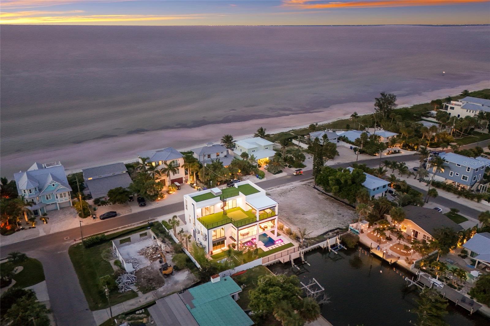 Single Family Residence em ANNA MARIA, FL - Daniel Dourado