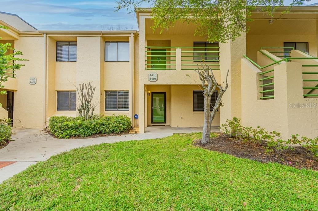 Condominium in ORLANDO, FL - Daniel Dourado
