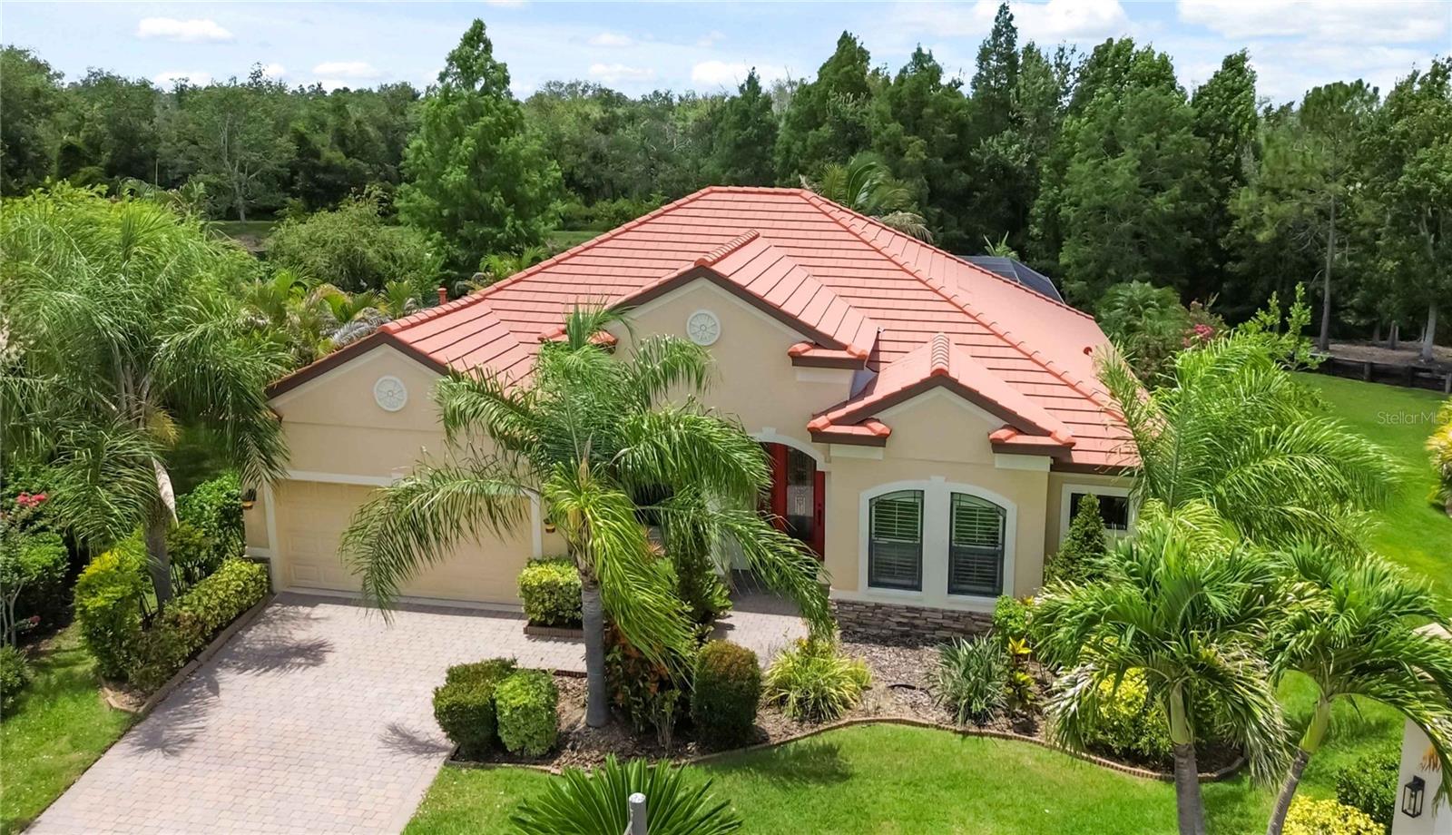 Single Family Residence in UNIVERSITY PARK, FL - Daniel Dourado