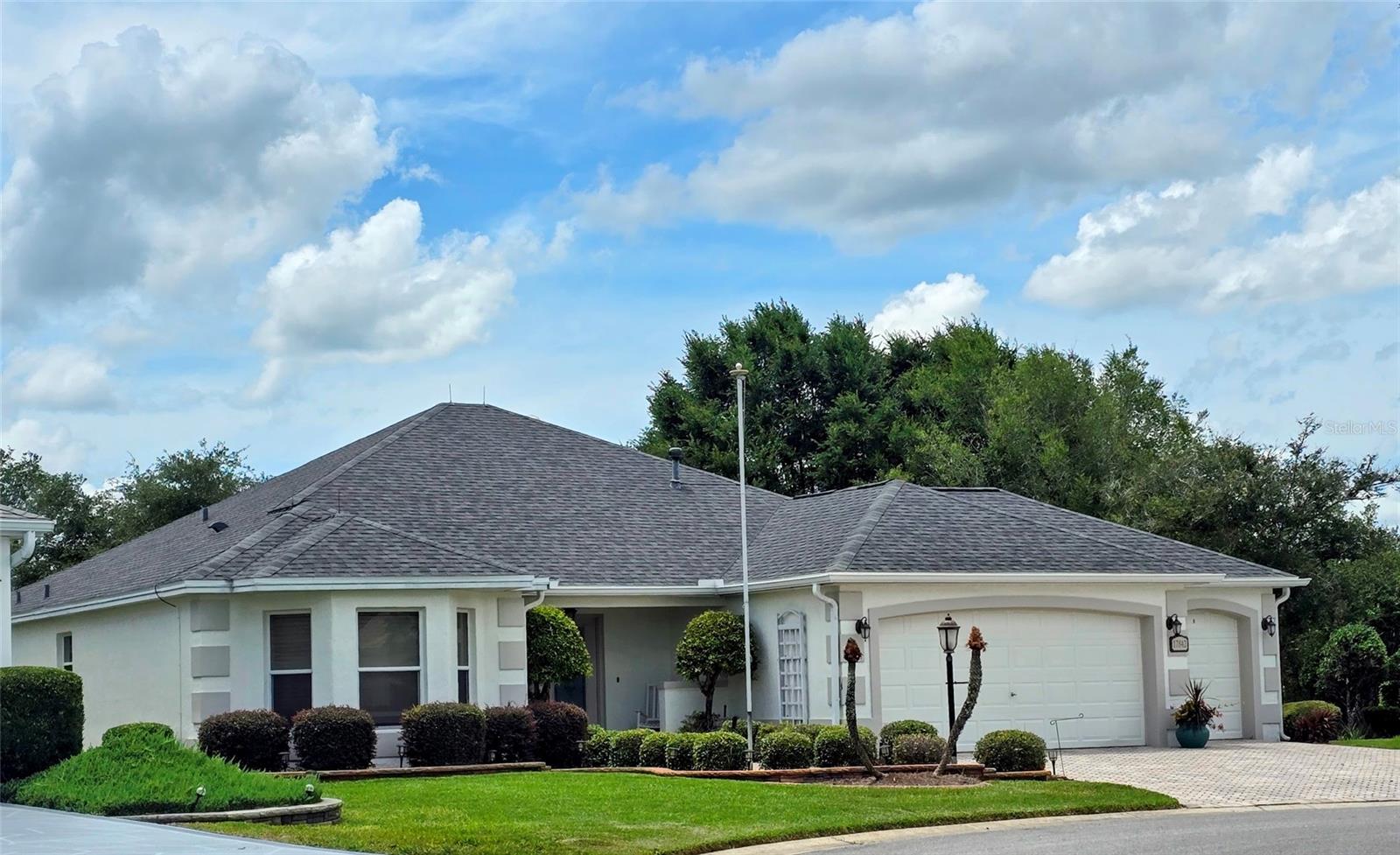 Single Family Residence in THE VILLAGES, FL - Daniel Dourado