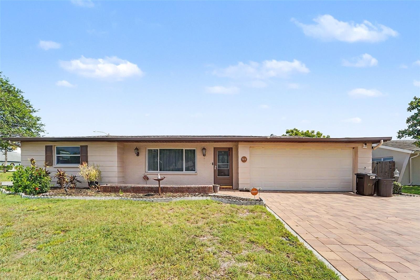 Single Family Residence em PORT RICHEY, FL - Daniel Dourado