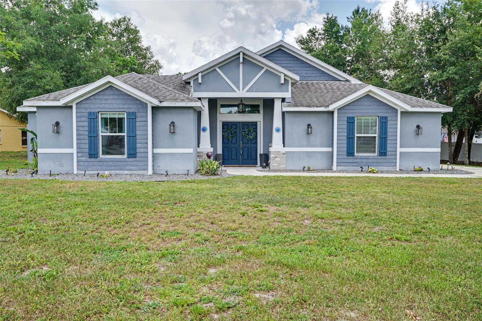 Single Family Residence in SPRING HILL, FL - Daniel Dourado