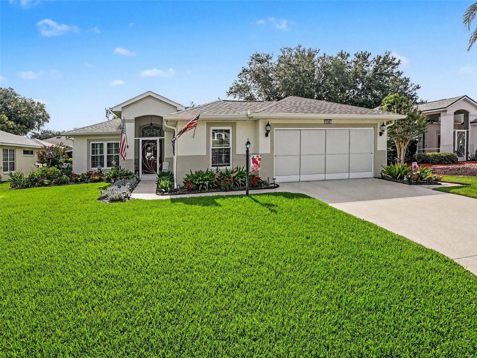 Single Family Residence em TAVARES, FL - Daniel Dourado