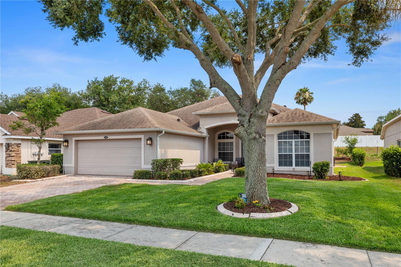 Single Family Residence in CLERMONT, FL - Daniel Dourado