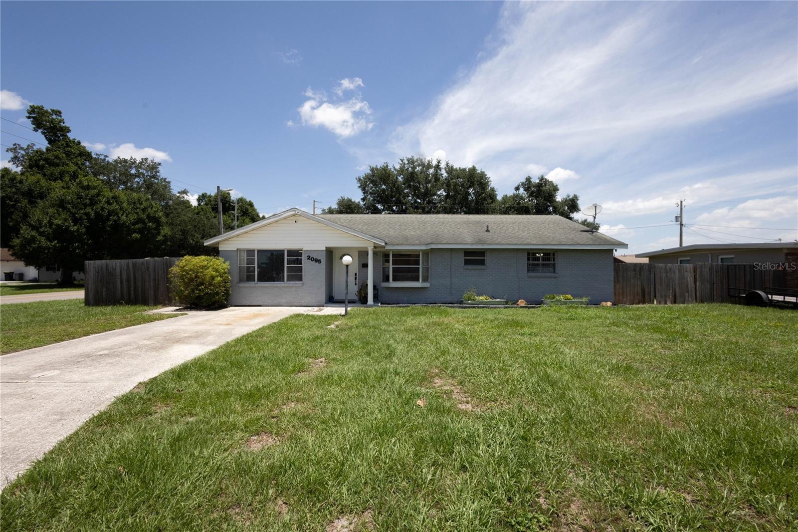Single Family Residence em WINTER HAVEN, FL - Daniel Dourado