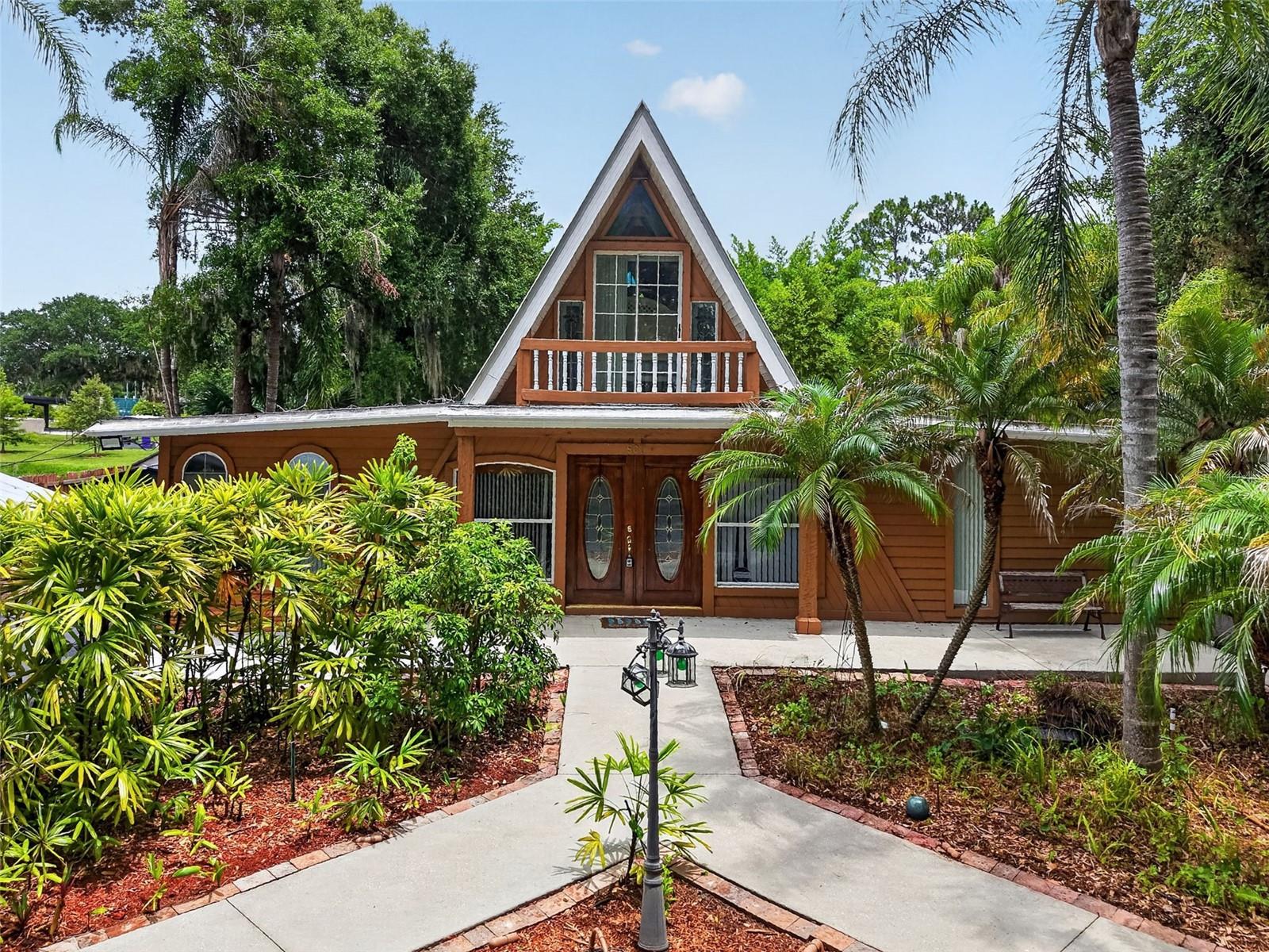 Single Family Residence in EUSTIS, FL - Daniel Dourado