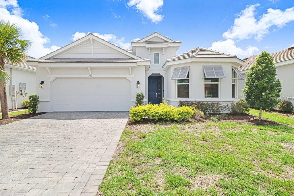 Single Family Residence in PALMETTO, FL - Daniel Dourado