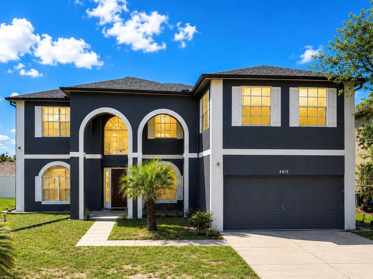 Single Family Residence in ORLANDO, FL - Daniel Dourado