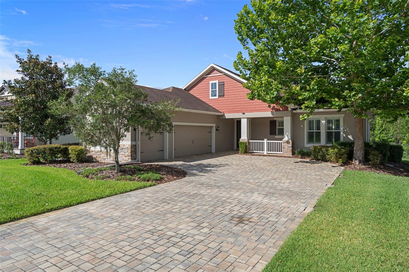 Single Family Residence in BROOKSVILLE, FL - Daniel Dourado
