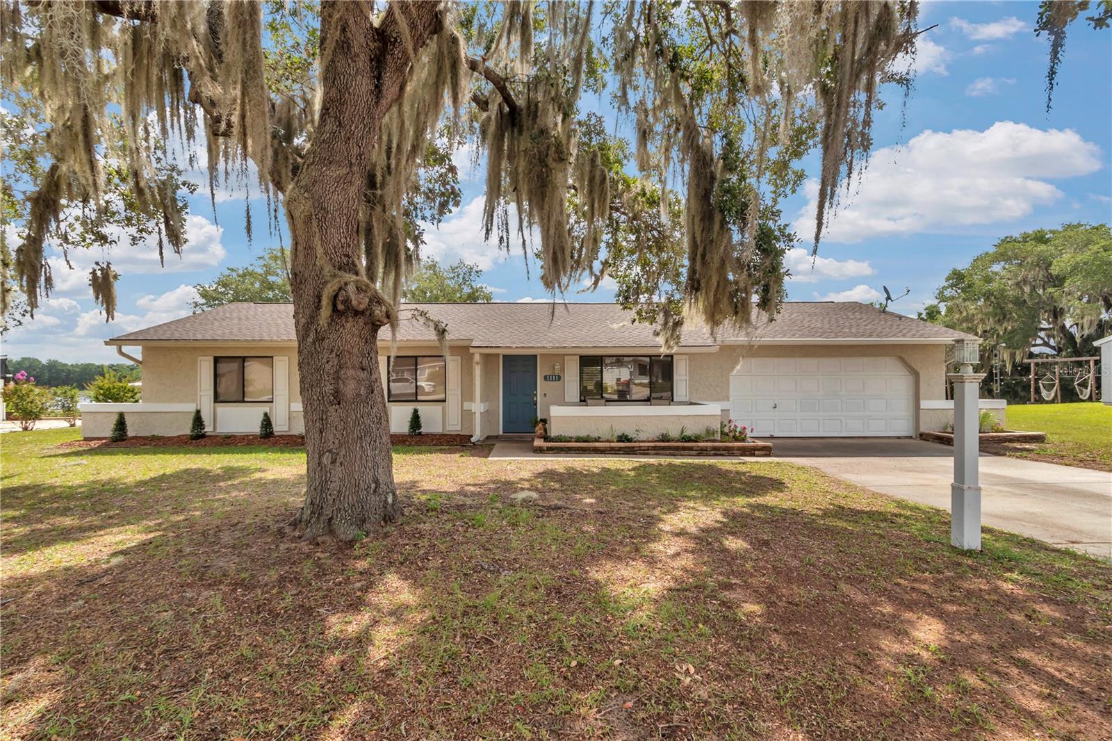 Single Family Residence in OCALA, FL - Daniel Dourado