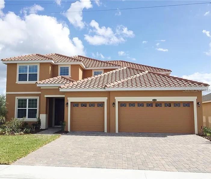 Single Family Residence in ST CLOUD, FL - Daniel Dourado