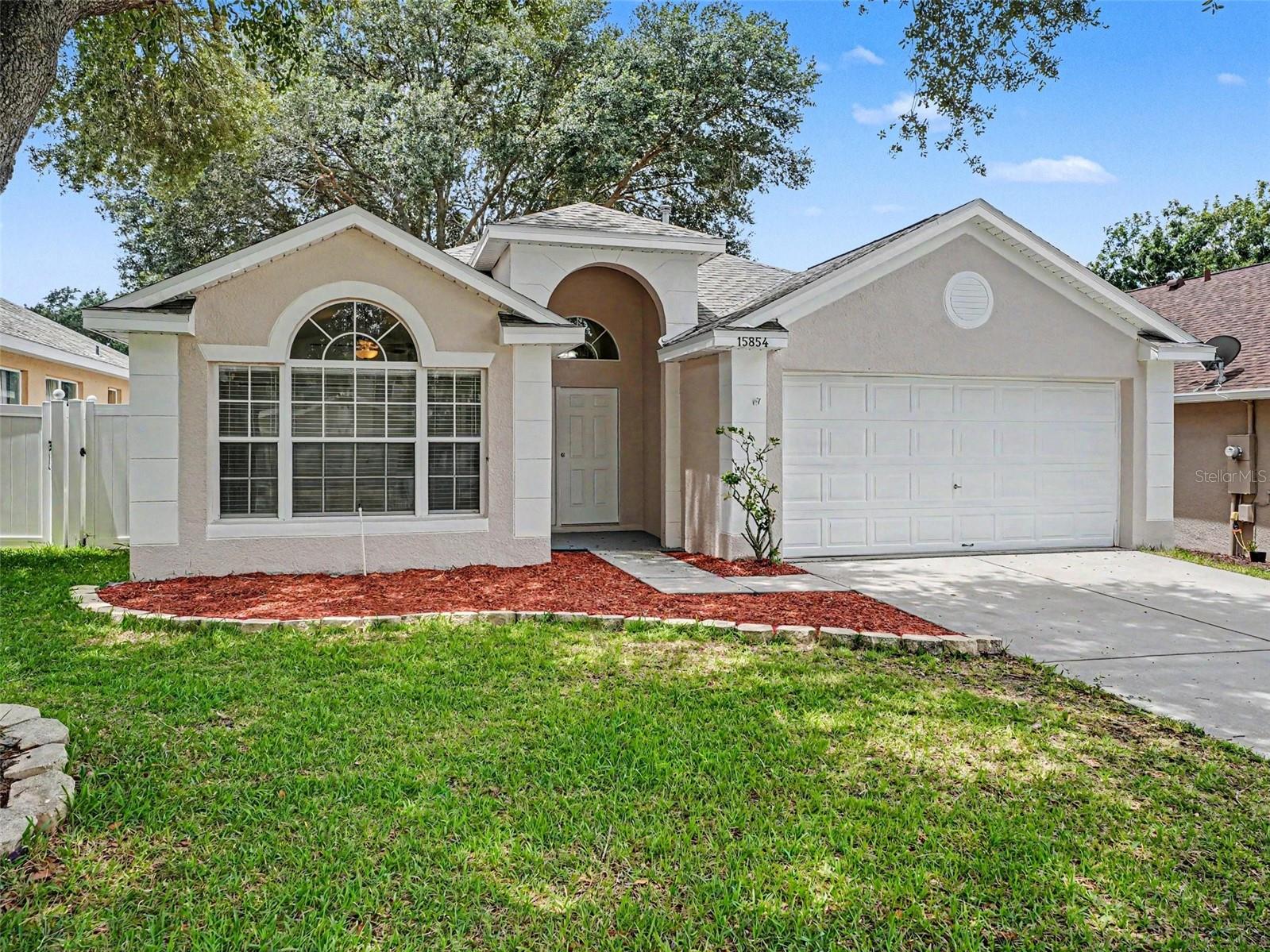 Single Family Residence in CLERMONT, FL - Daniel Dourado