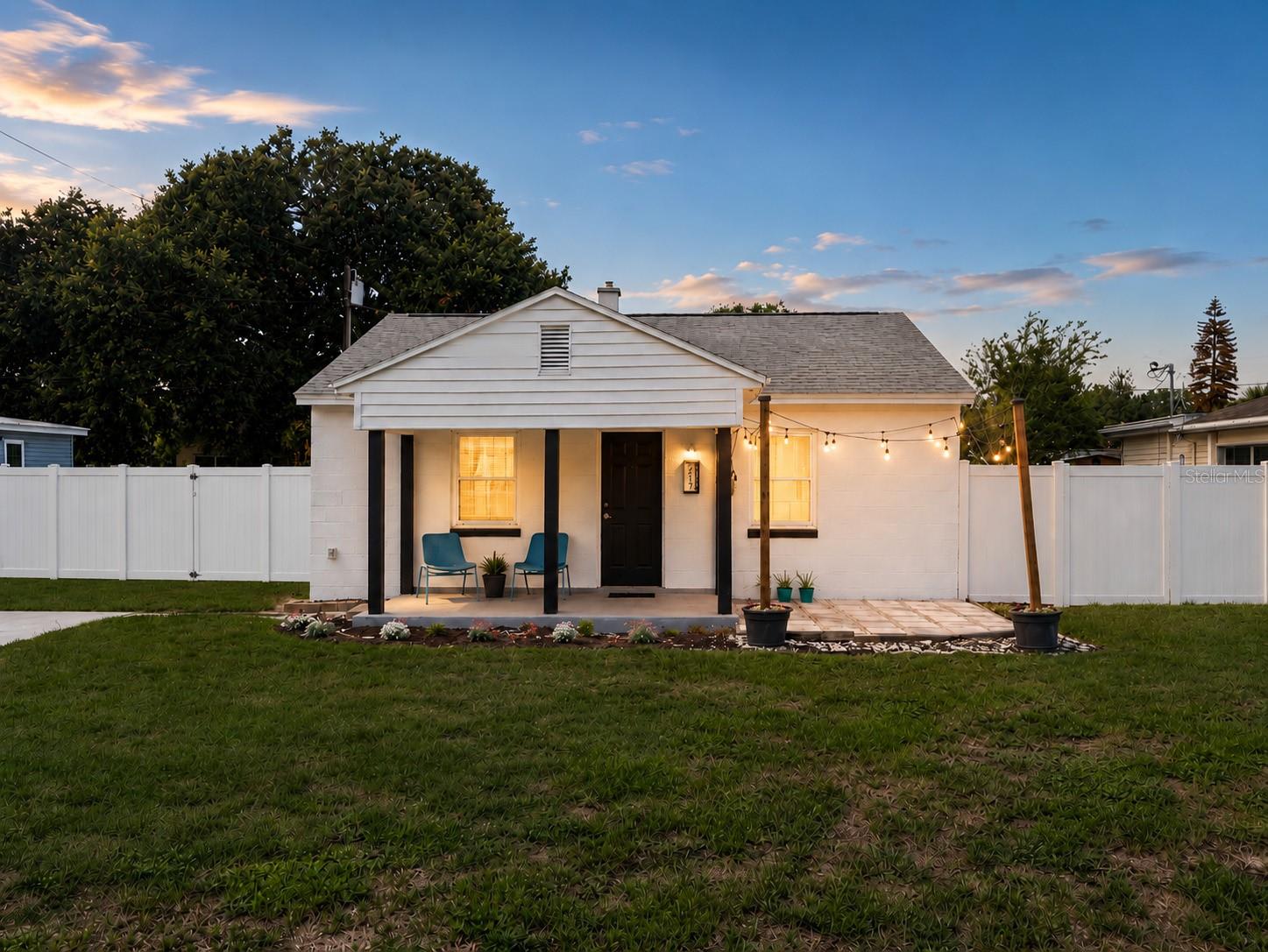 Single Family Residence em WINTER GARDEN, FL - Daniel Dourado