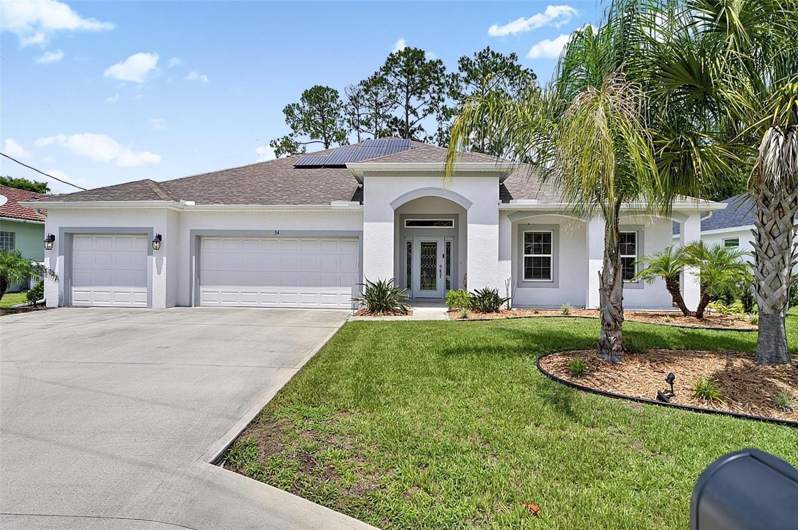 Single Family Residence in PALM COAST, FL - Daniel Dourado